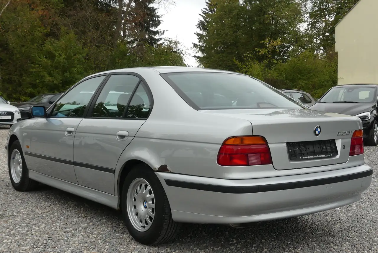 BMW 520 5er 520i*KLIMAAUTO.*PDC*SR*WR*1 HAND*SCHECKHEFT*, foto 9
