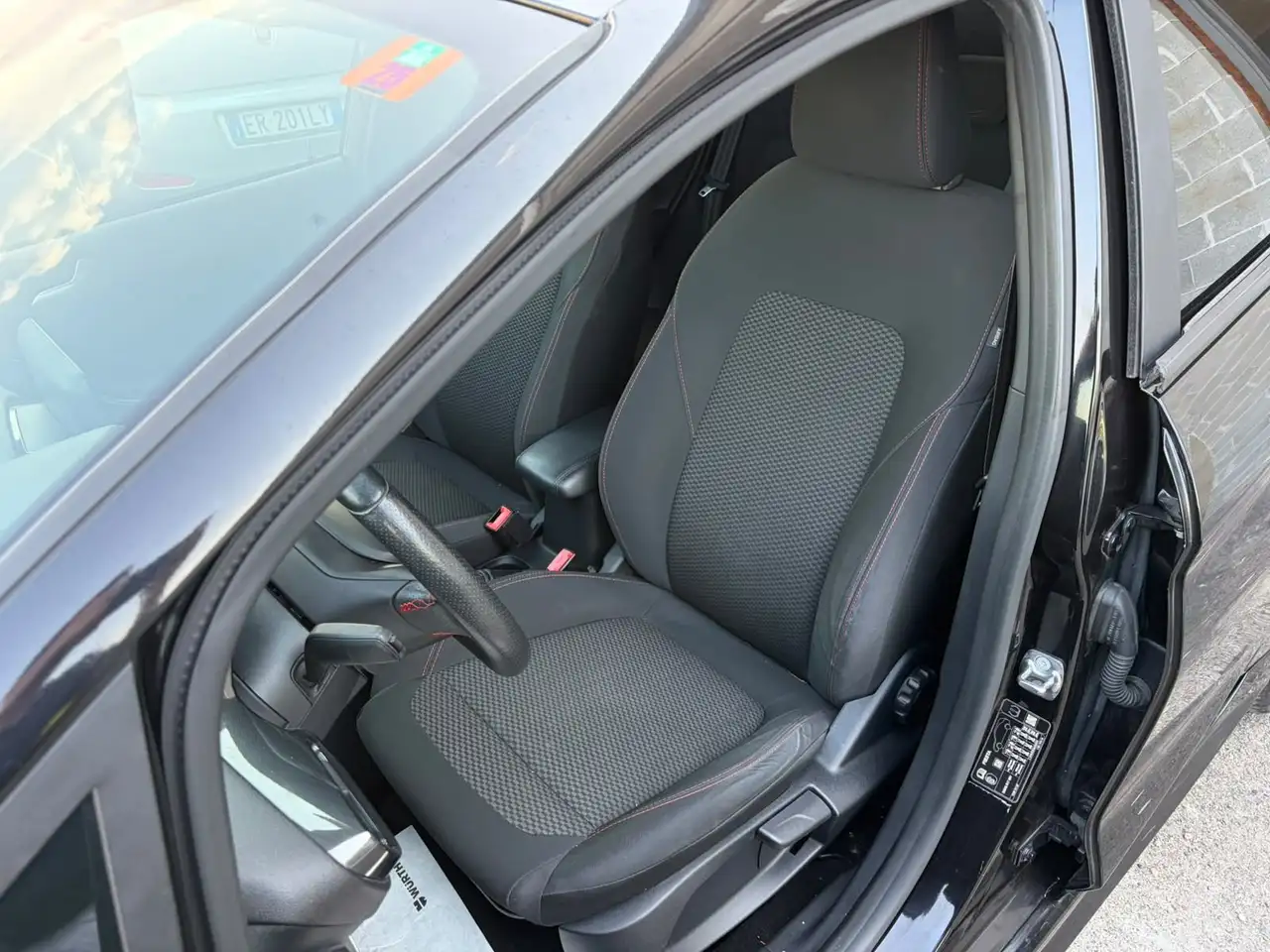 Ford Fiesta 1.0 EcoBoost Hybrid 125CV S&S ST-Line, миниатюра 16
