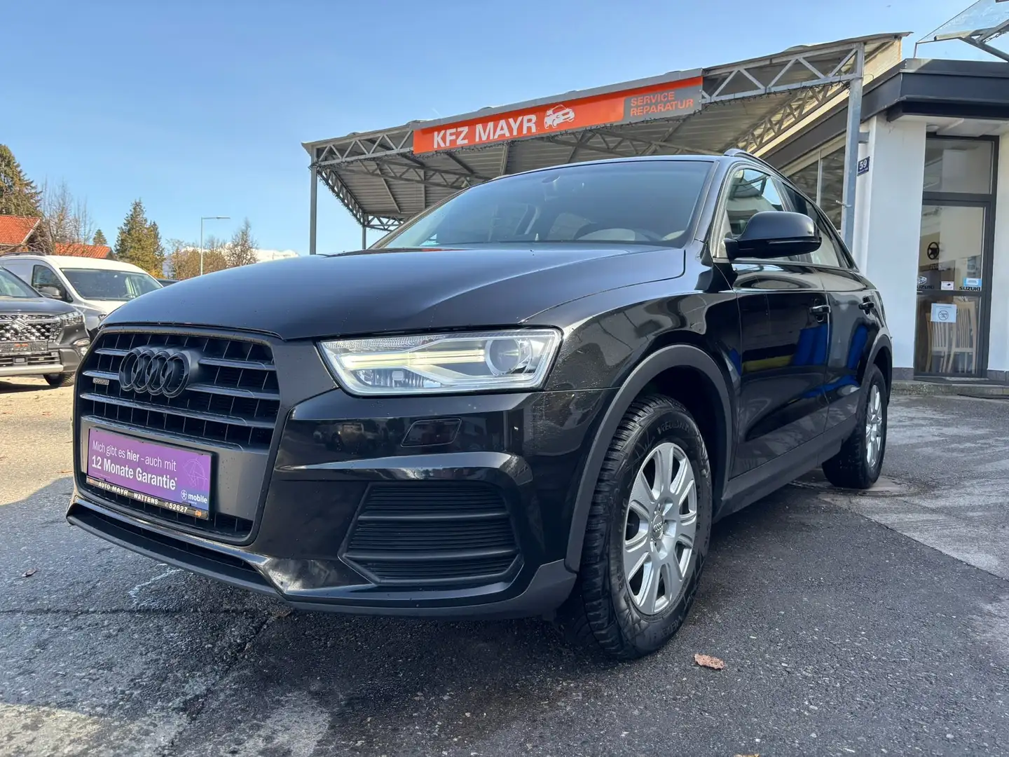 Audi Q3 2,0 TDI quattro S-tronic Schwarz - 1