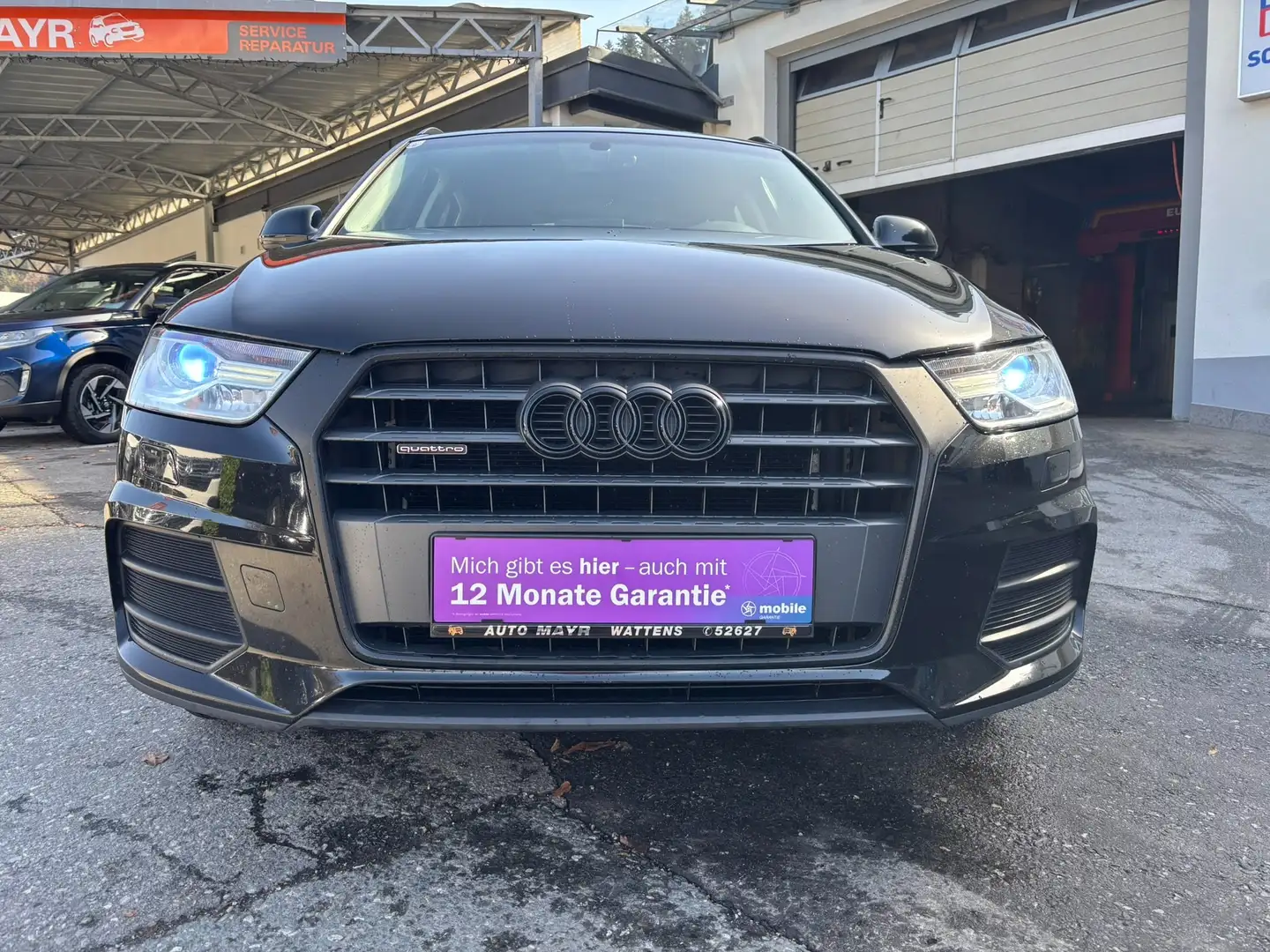 Audi Q3 2,0 TDI quattro S-tronic Schwarz - 2