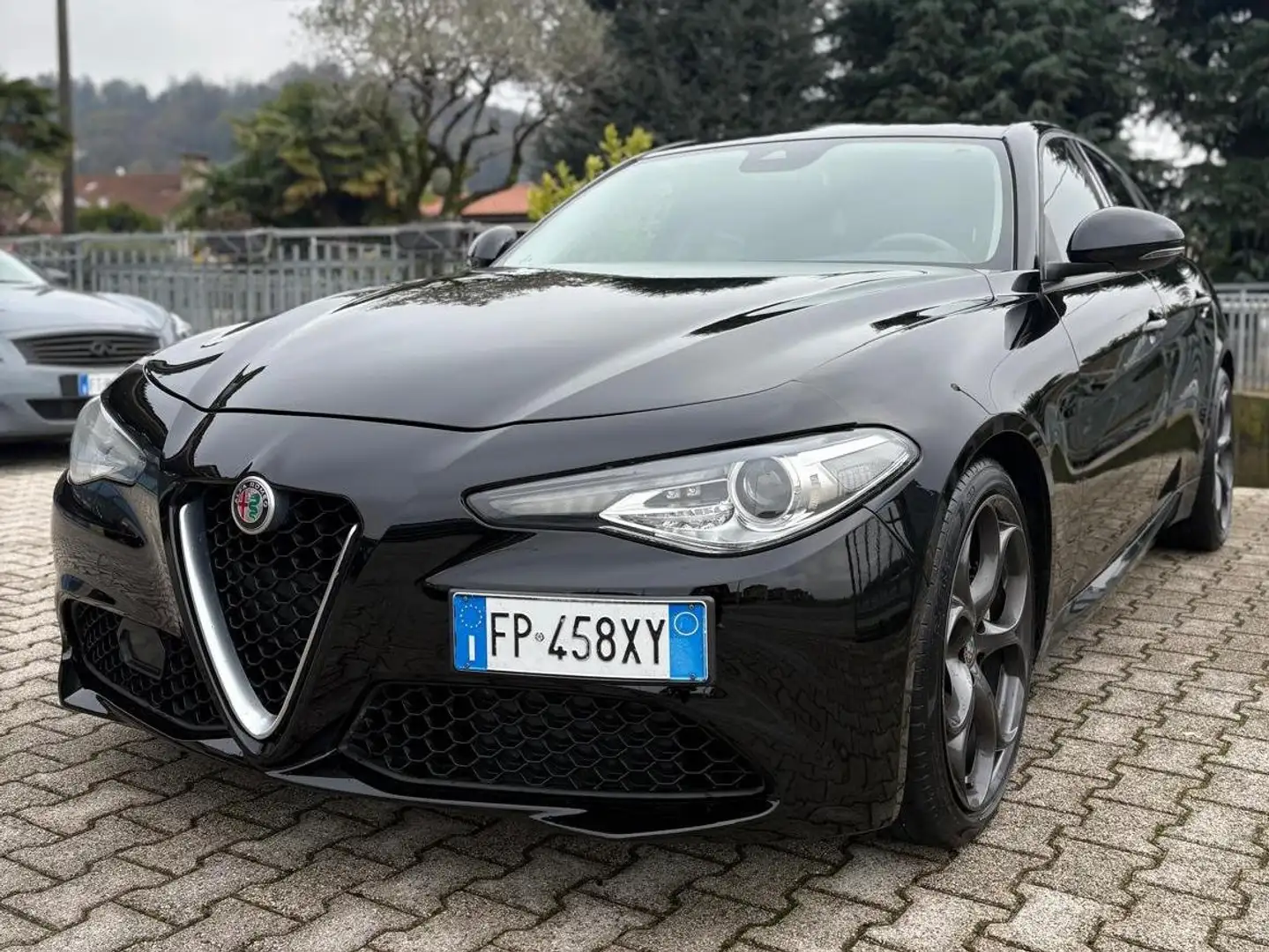 Alfa Romeo Giulia Giulia 2016 2.2 150cv Nero - 1