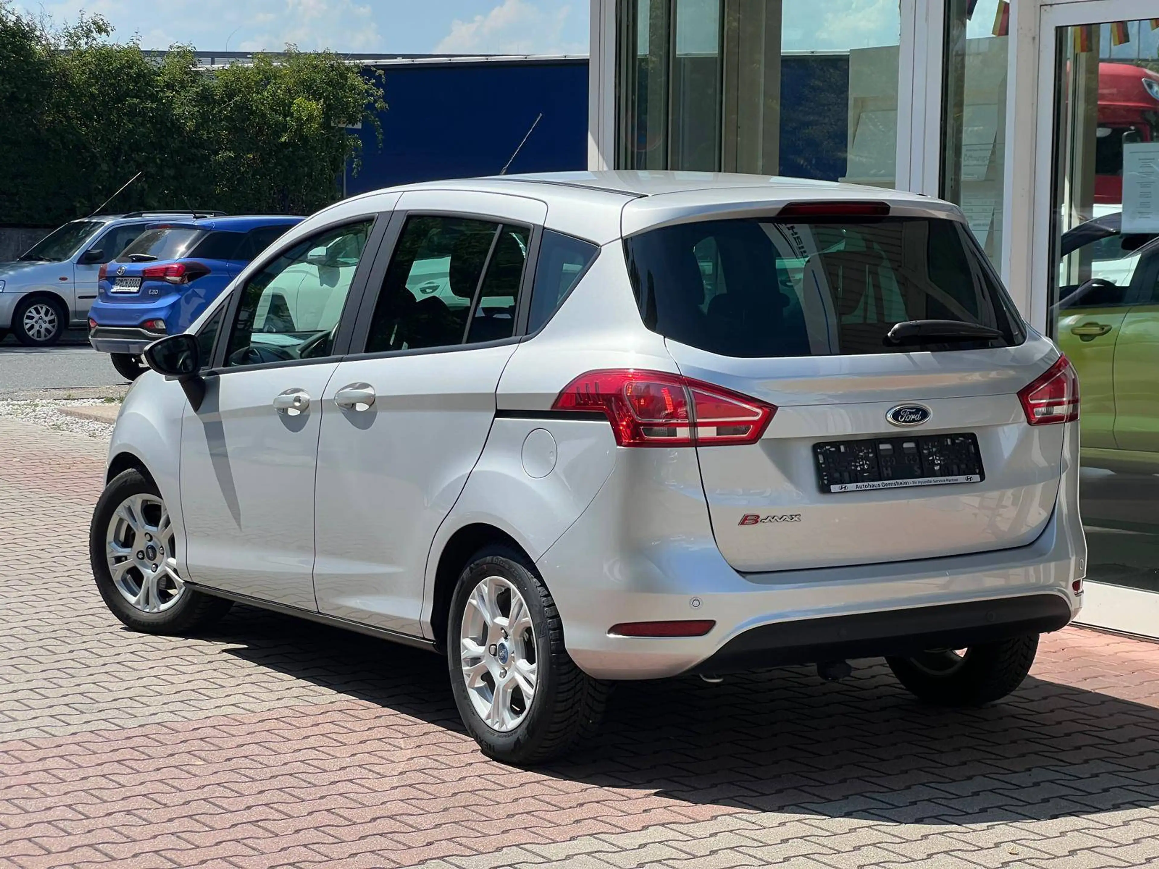 Ford B-Max Sync Edition 1.6 Duratec *Nur 56.600 Km *1.Hand*Sitzheizung*Klimaautomatik*AHK — photo 6