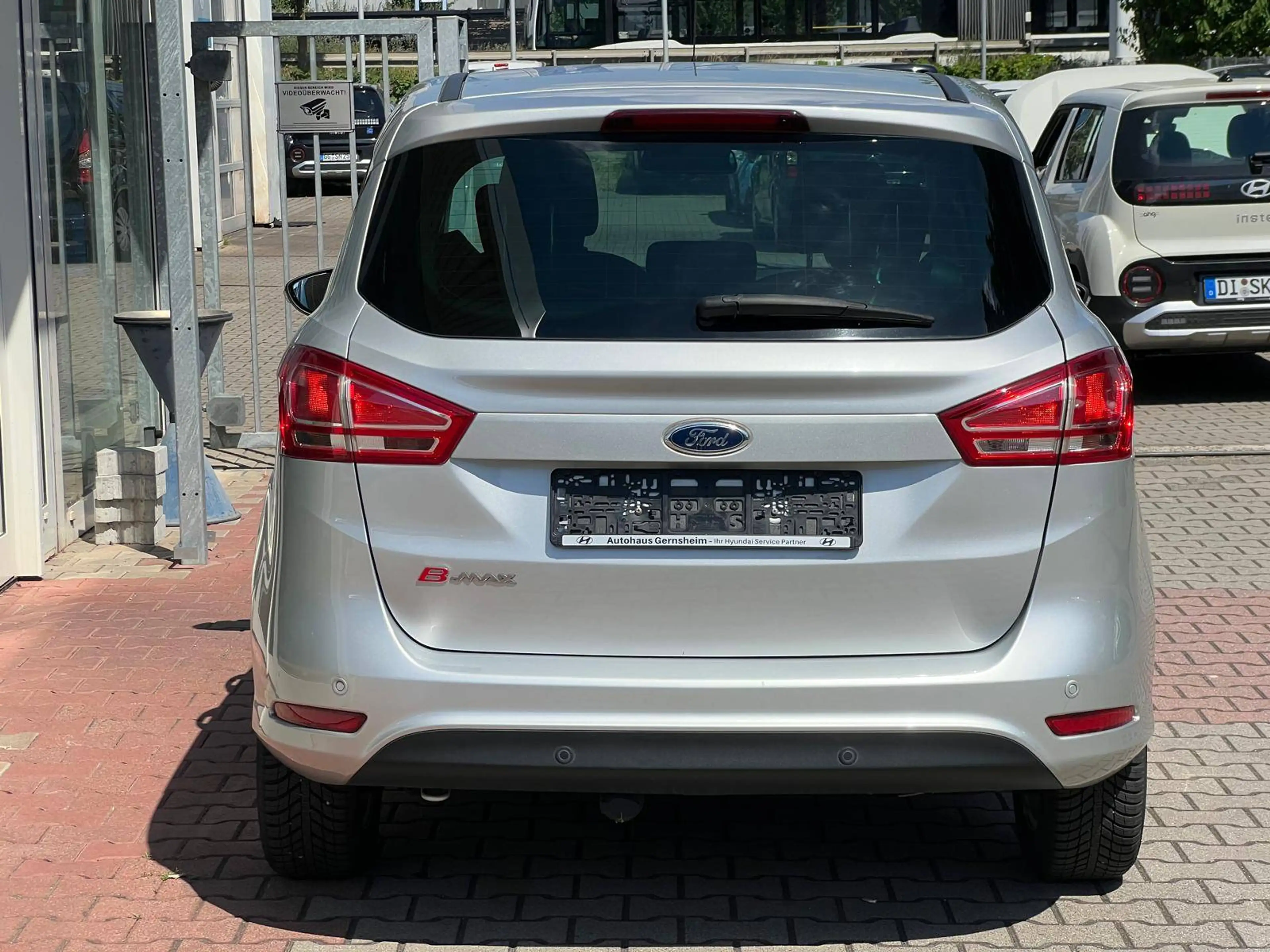 Ford B-Max Sync Edition 1.6 Duratec *Nur 56.600 Km *1.Hand*Sitzheizung*Klimaautomatik*AHK — photo 5