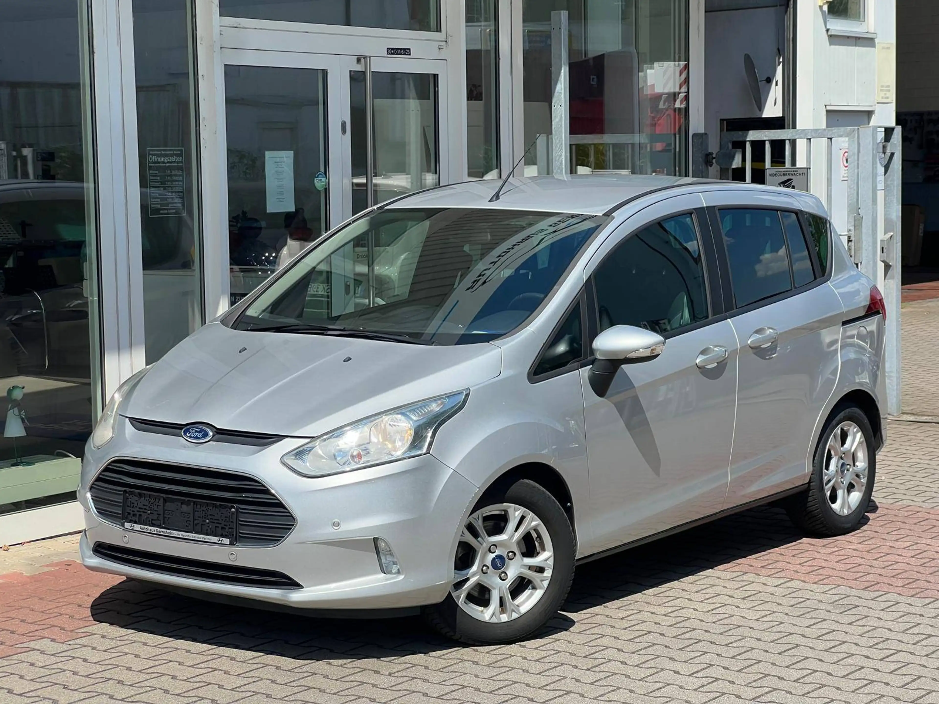 Ford B-Max Sync Edition 1.6 Duratec *Nur 56.600 Km *1.Hand*Sitzheizung*Klimaautomatik*AHK