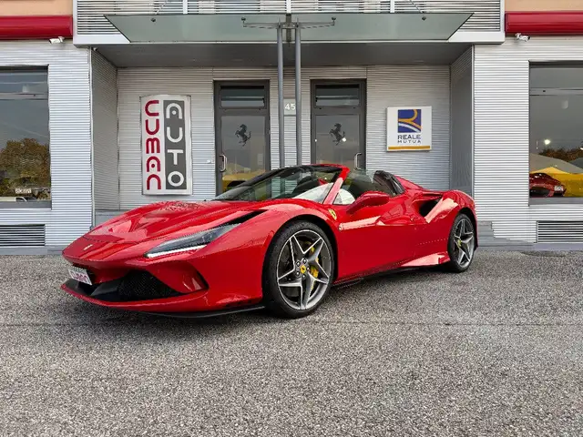Ferrari F8 Spider Spider
