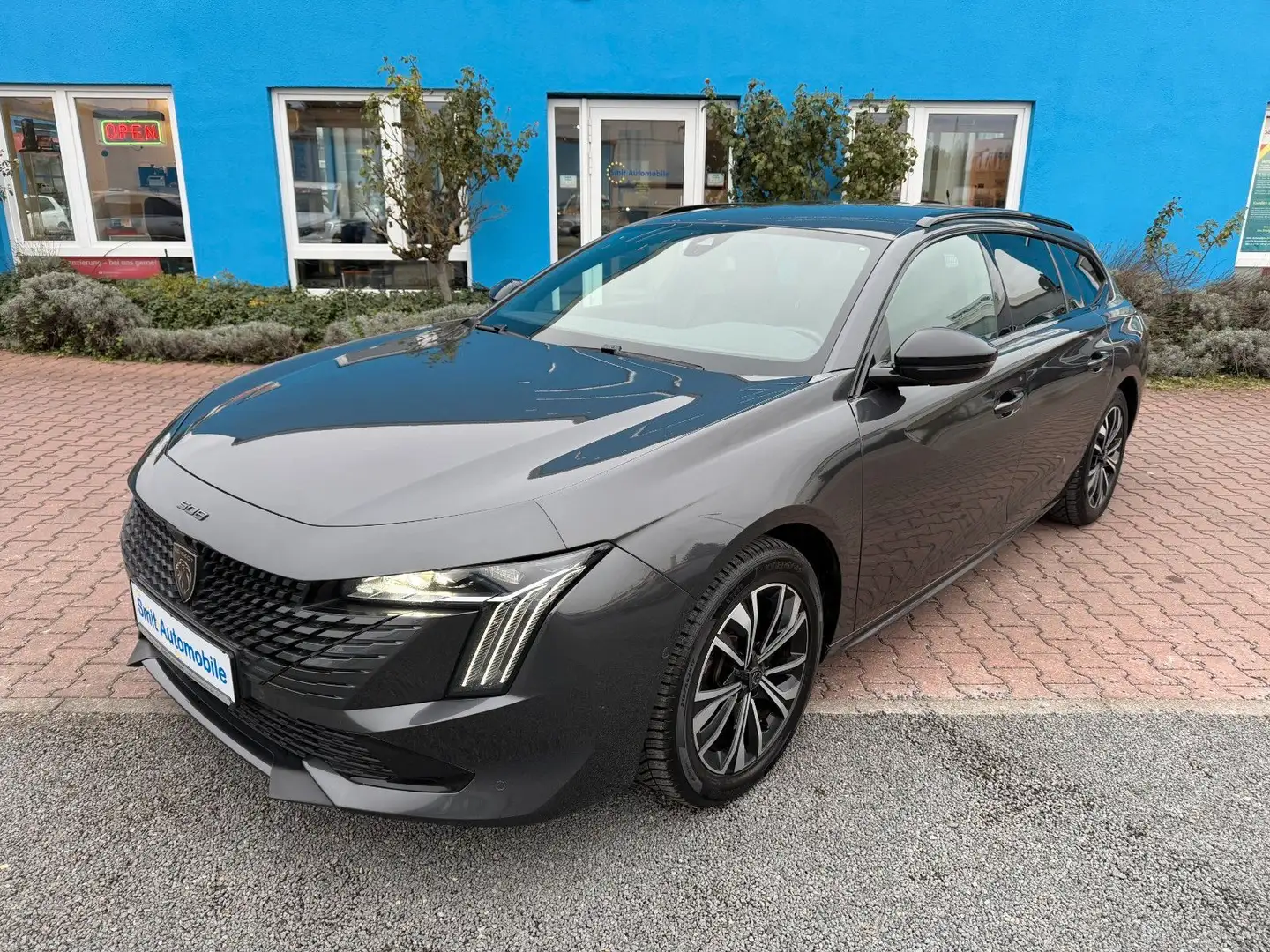 Peugeot 508 SW Allure Pack 1,5 Blue HDi EAT8 Grau - 1