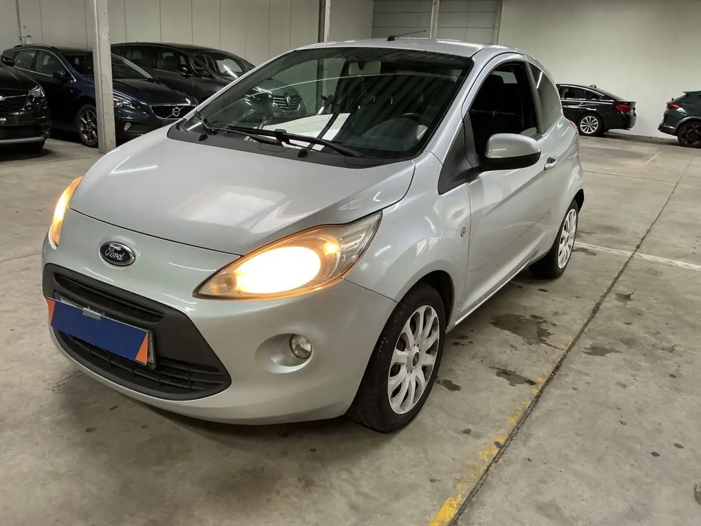 Ford Ka/Ka+ 1.2i * 99Dkm * Airco * Garantie Plateado - 1