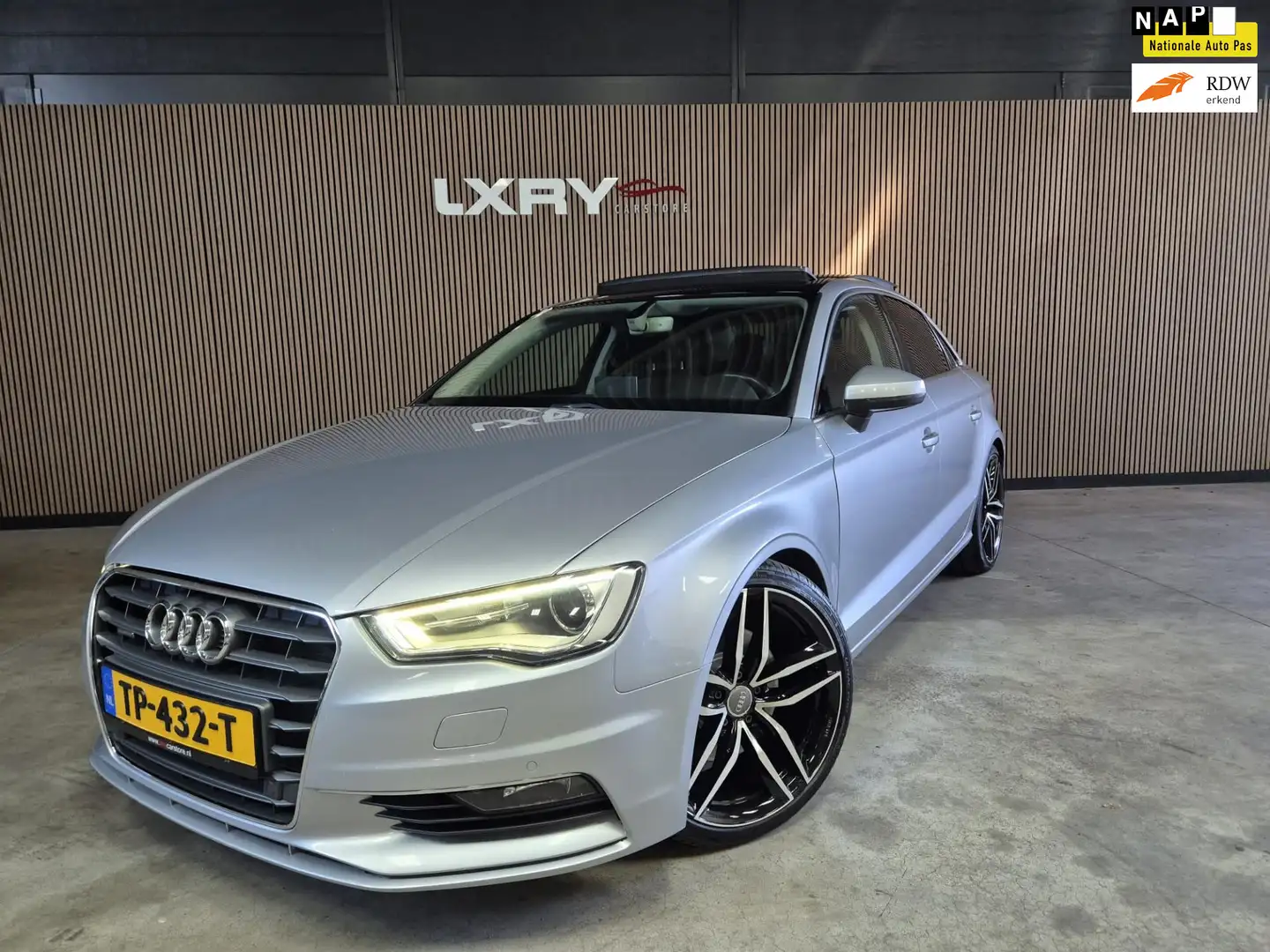 Audi A3 Limousine 2.0 TFSI quattro Sport Pro Line 221PK | Gris - 1