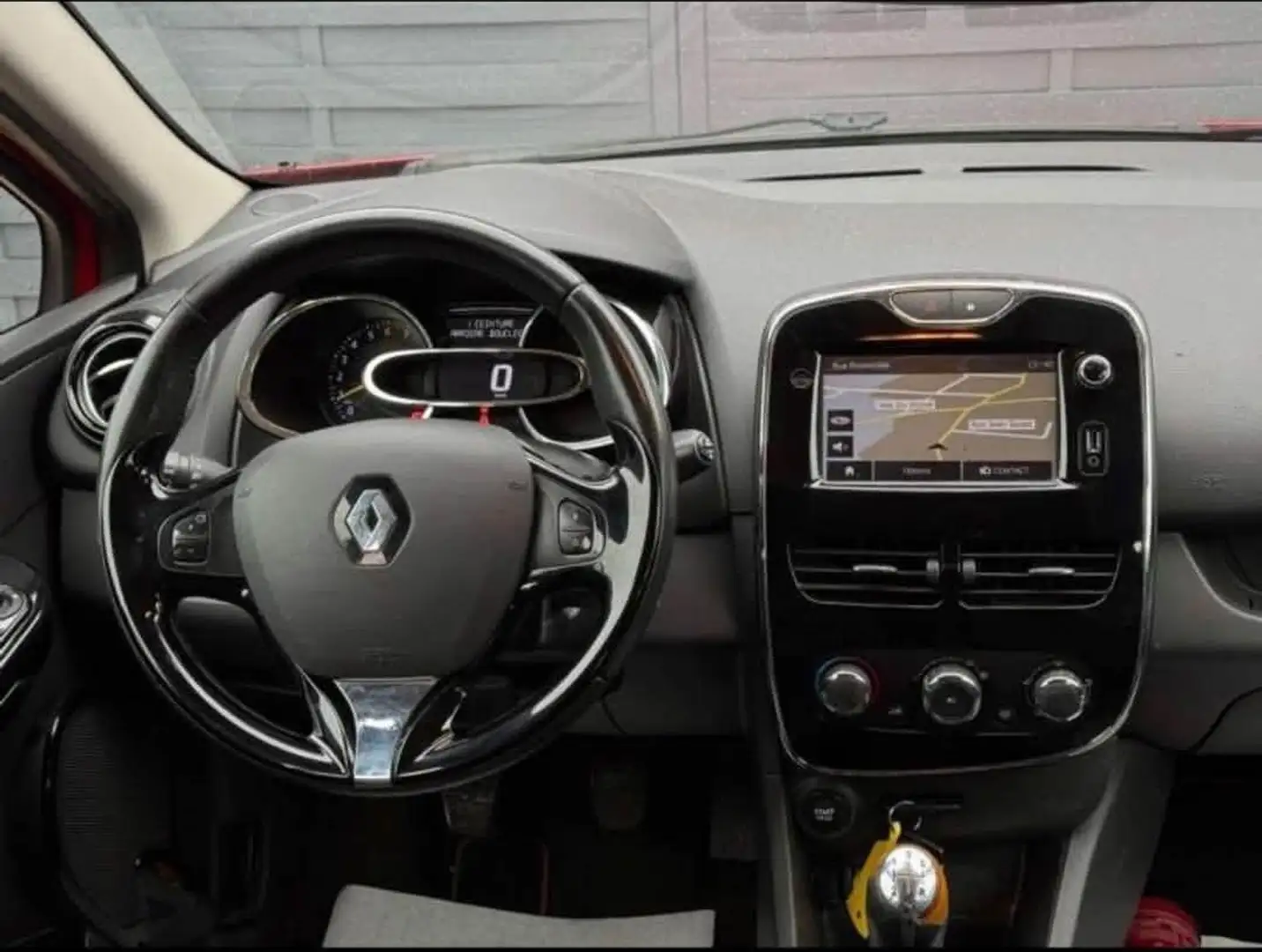 Renault Clio 1.2i Chipie Rojo - 2