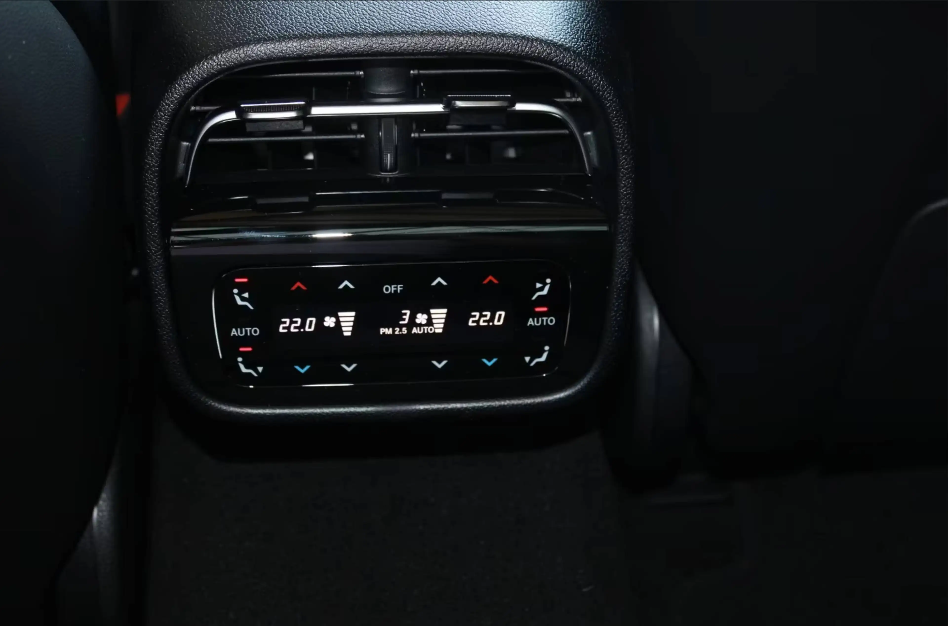 Mercedes-Benz E 200 E 200 Exclusive Premium Plus (214.050) — photo 15