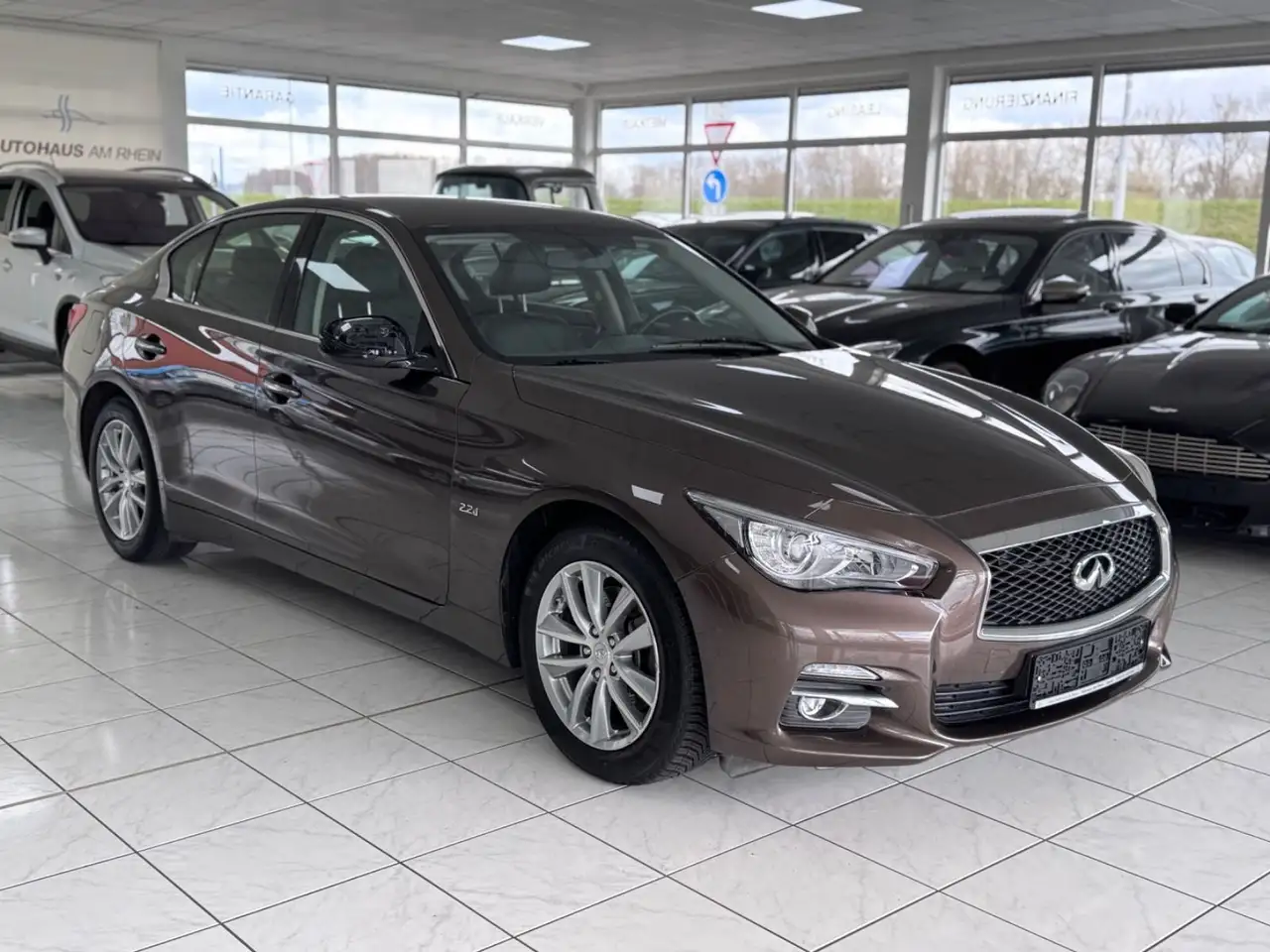 Infiniti Q50