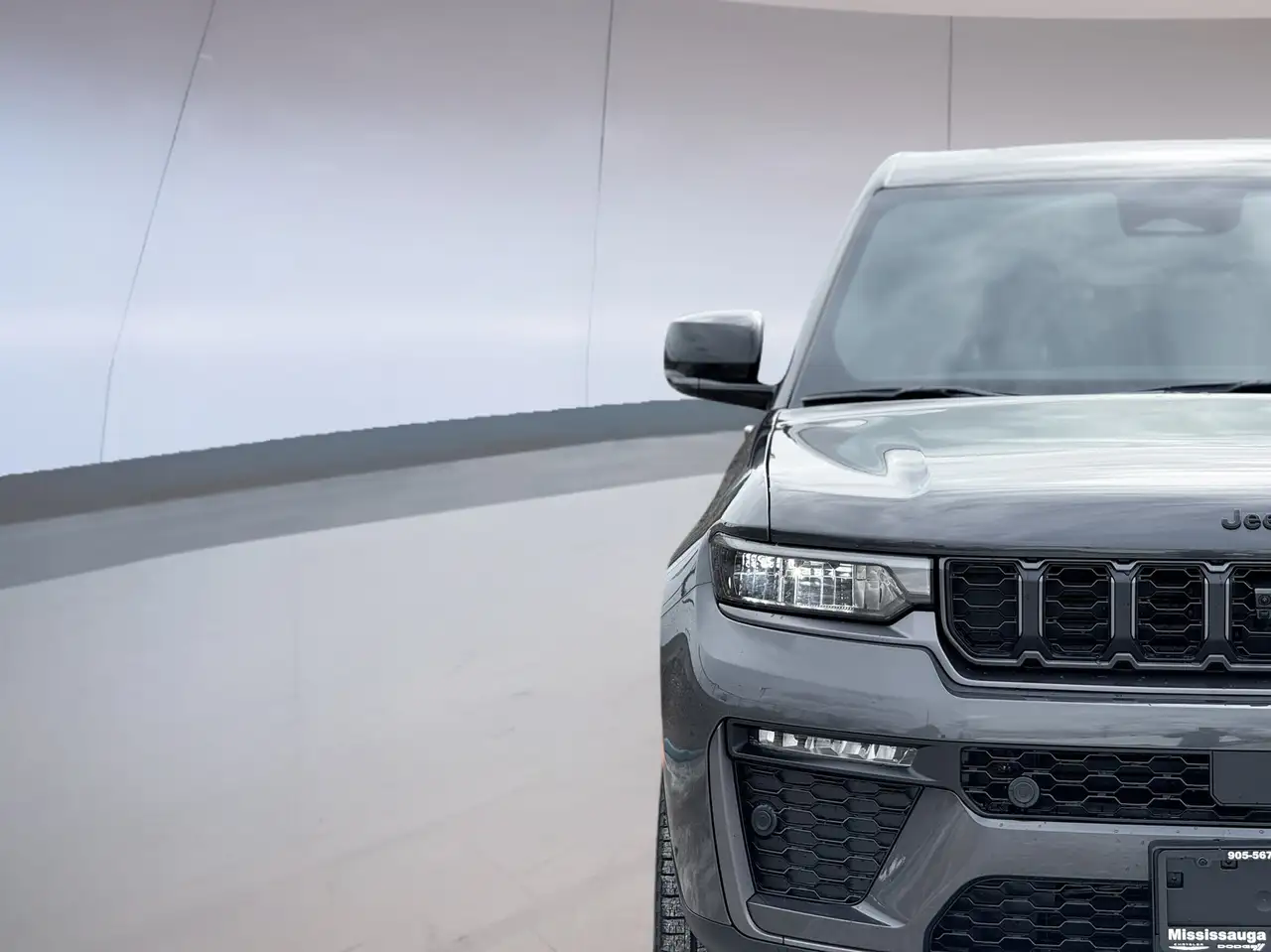Jeep Grand Cherokee снимка Jeep Grand Cherokee