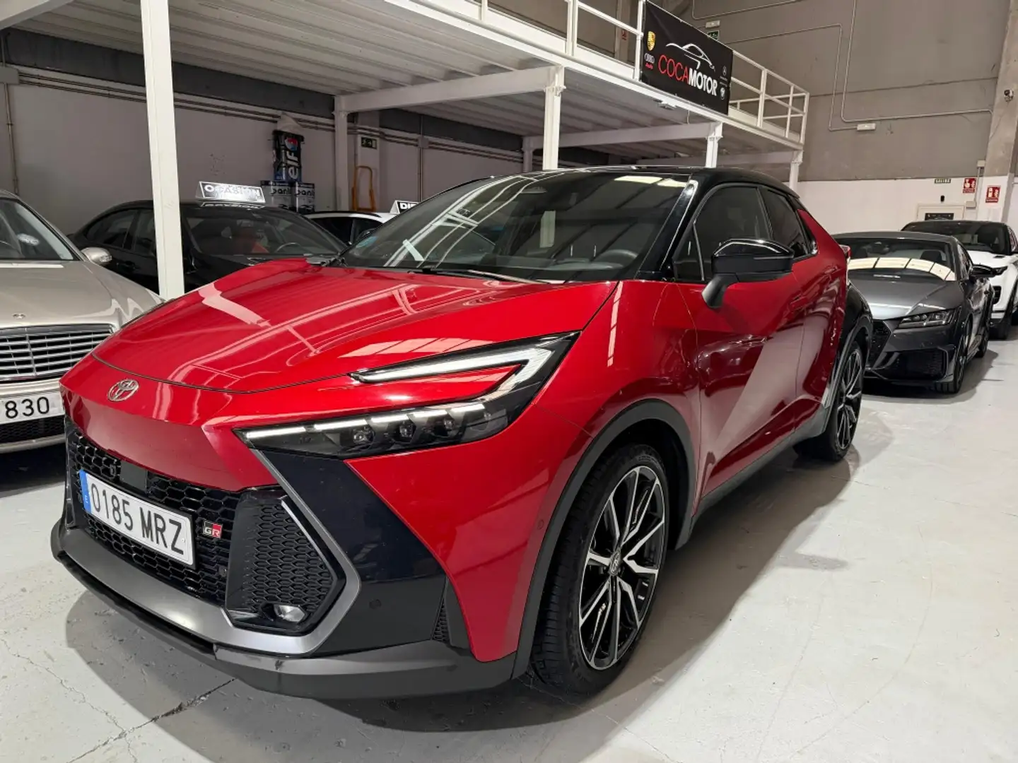Toyota C-HR 200H GR Sport Premiere Edition Noir - 1