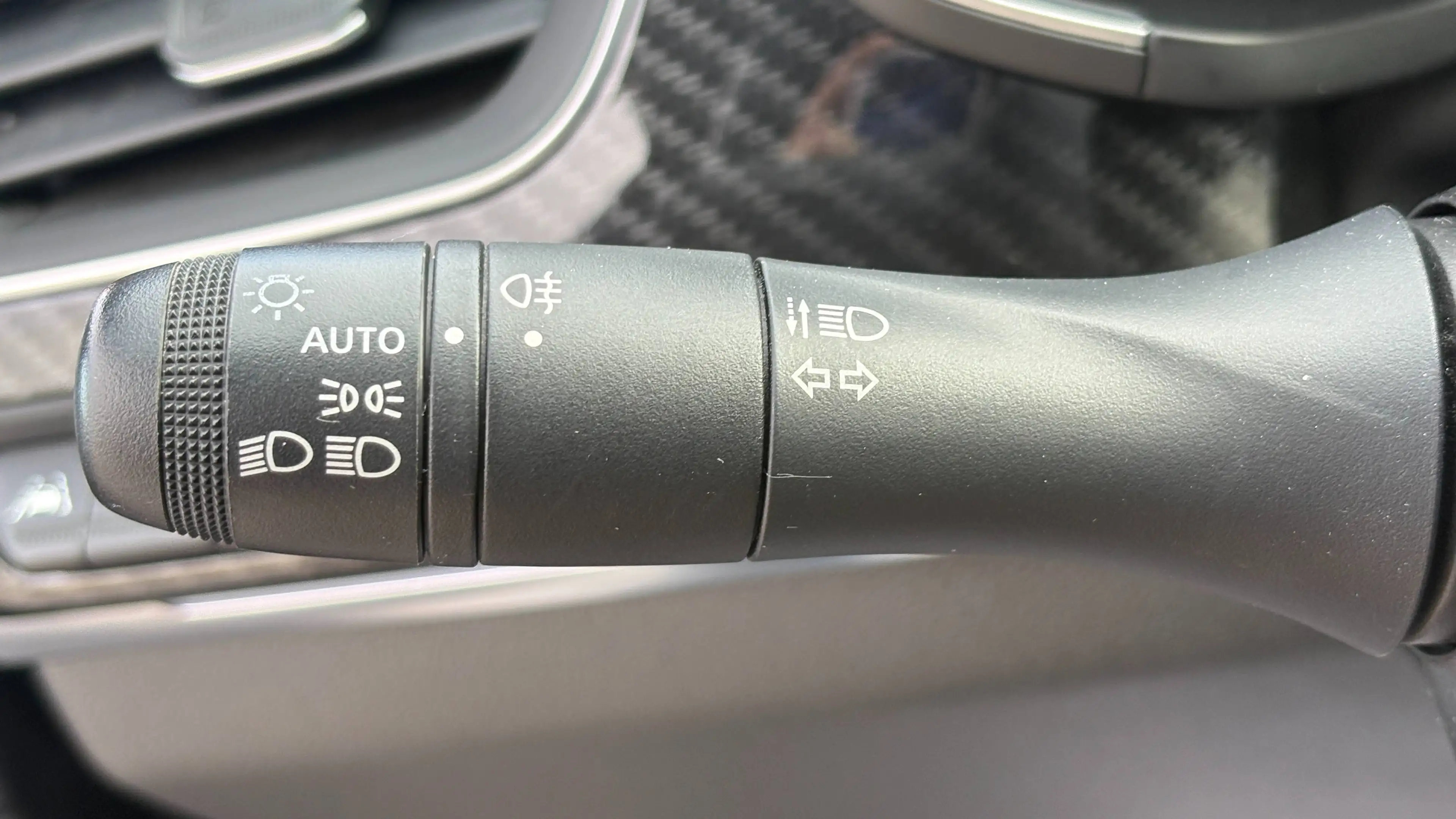 Renault Arkana Arkana E-TECH 1.6i R.S.Line — photo 10