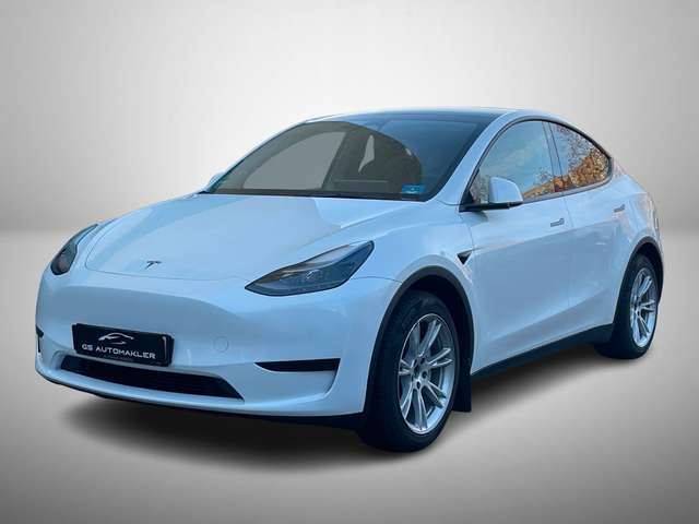 Imagine Tesla Model Y Standard Range RWD
