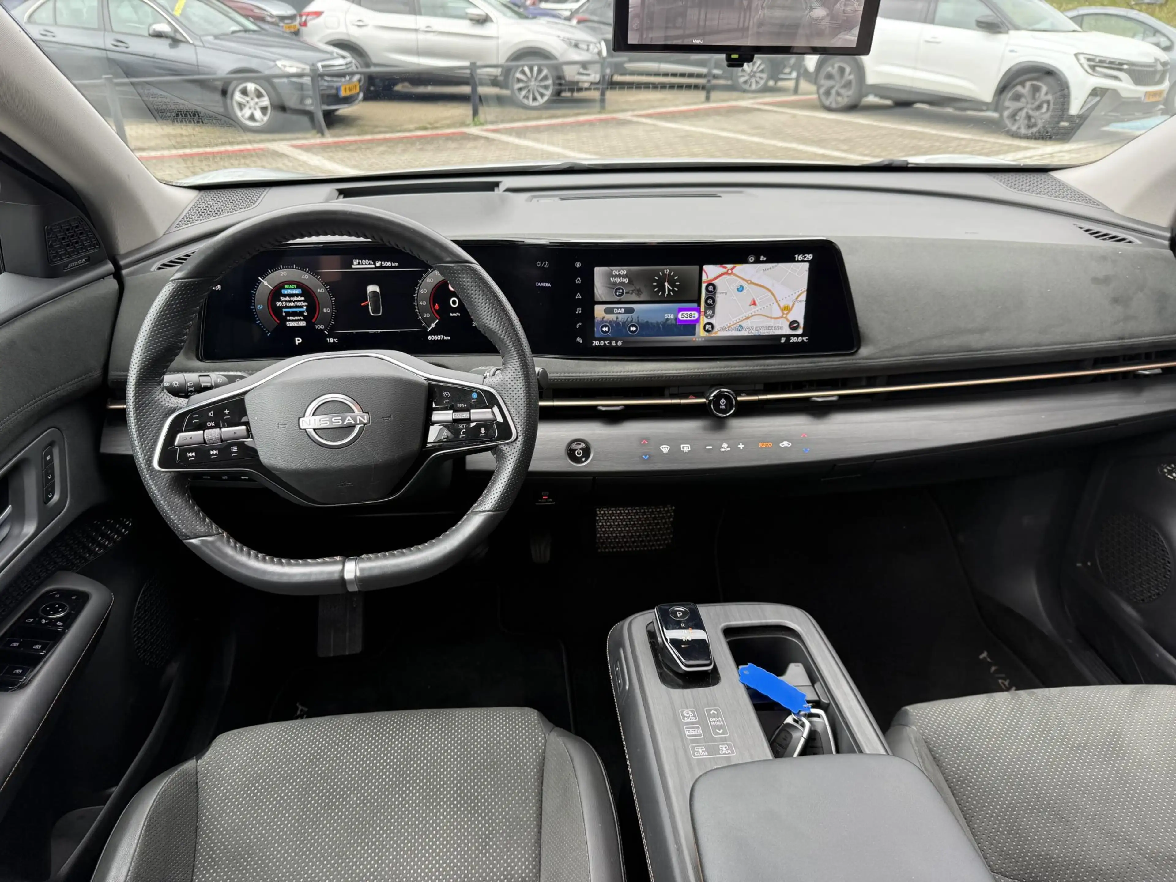 Nissan Ariya Evolve 91 kWh *Panoramadak & ACC* — photo 3