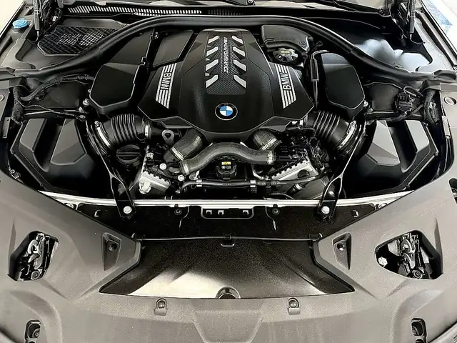 BMW M850 i xDrive Cabrio*Carbon*Laser*B&W*Crafted Clarity* Ansicht 48