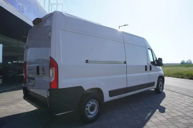 Fiat Ducato view 6