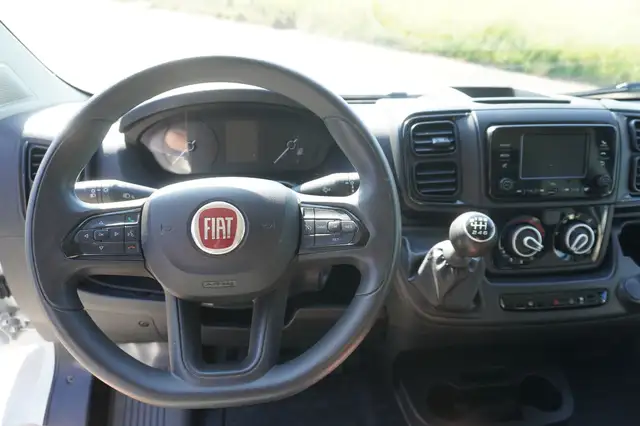 Fiat Ducato view 12