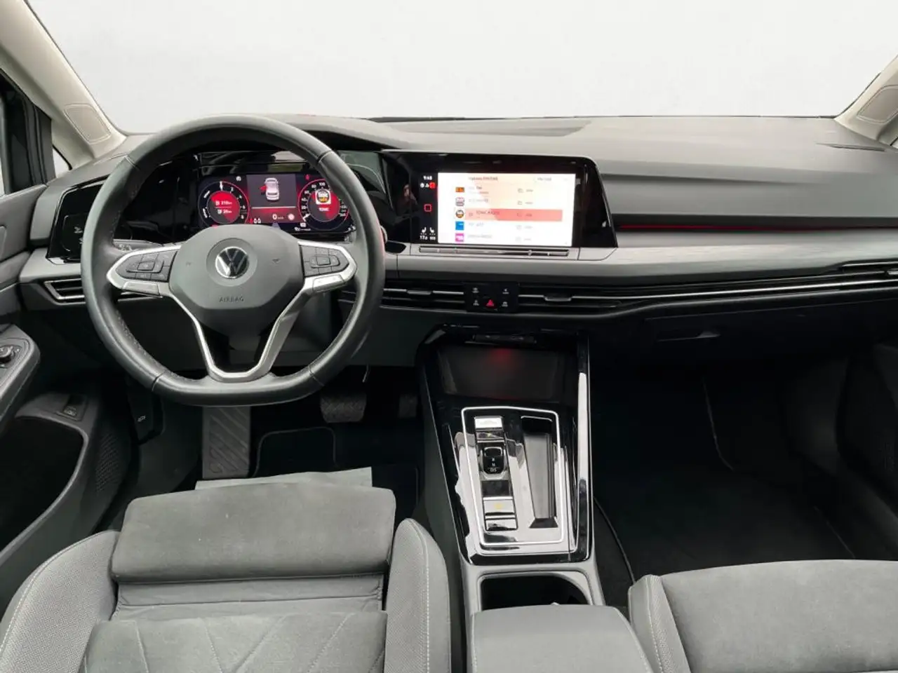 Volkswagen Golf Standard Model — photo 9