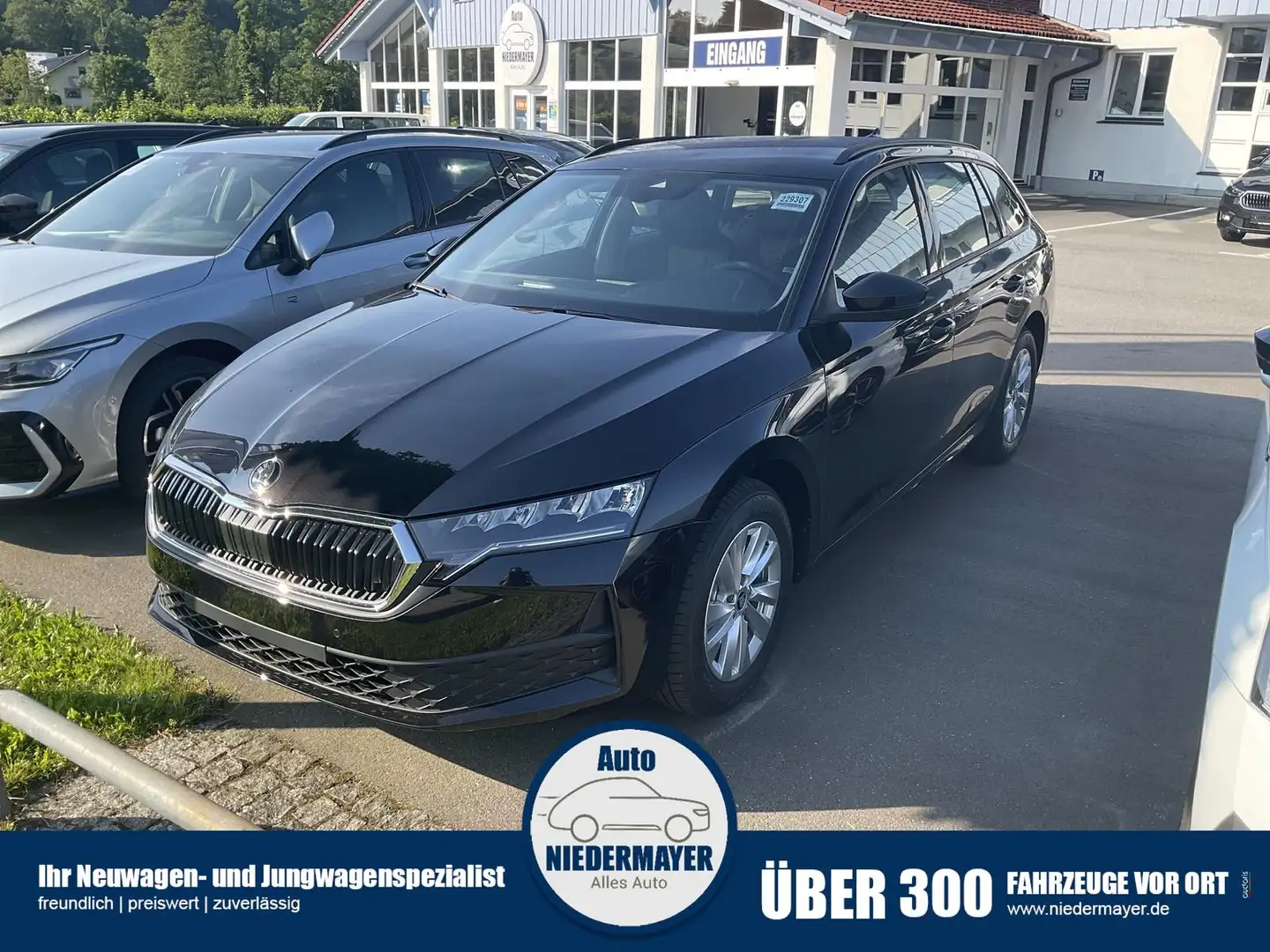 Skoda Octavia Combi 1.5 TSI DSG Essence, AHK, LED, 5-J Garantie, Schwarz - 1