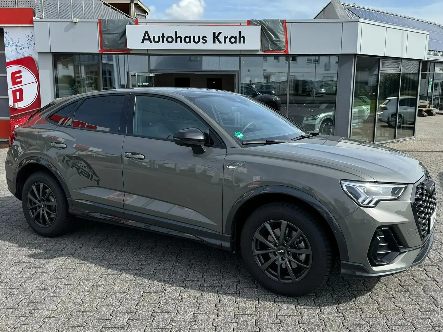 Audi Q3 Sportback S line Q3 Sportback S Line Grau - 1