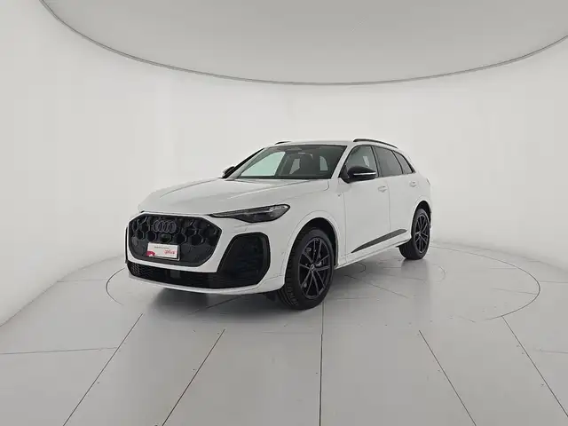 2025 Audi Q5 in White for sale