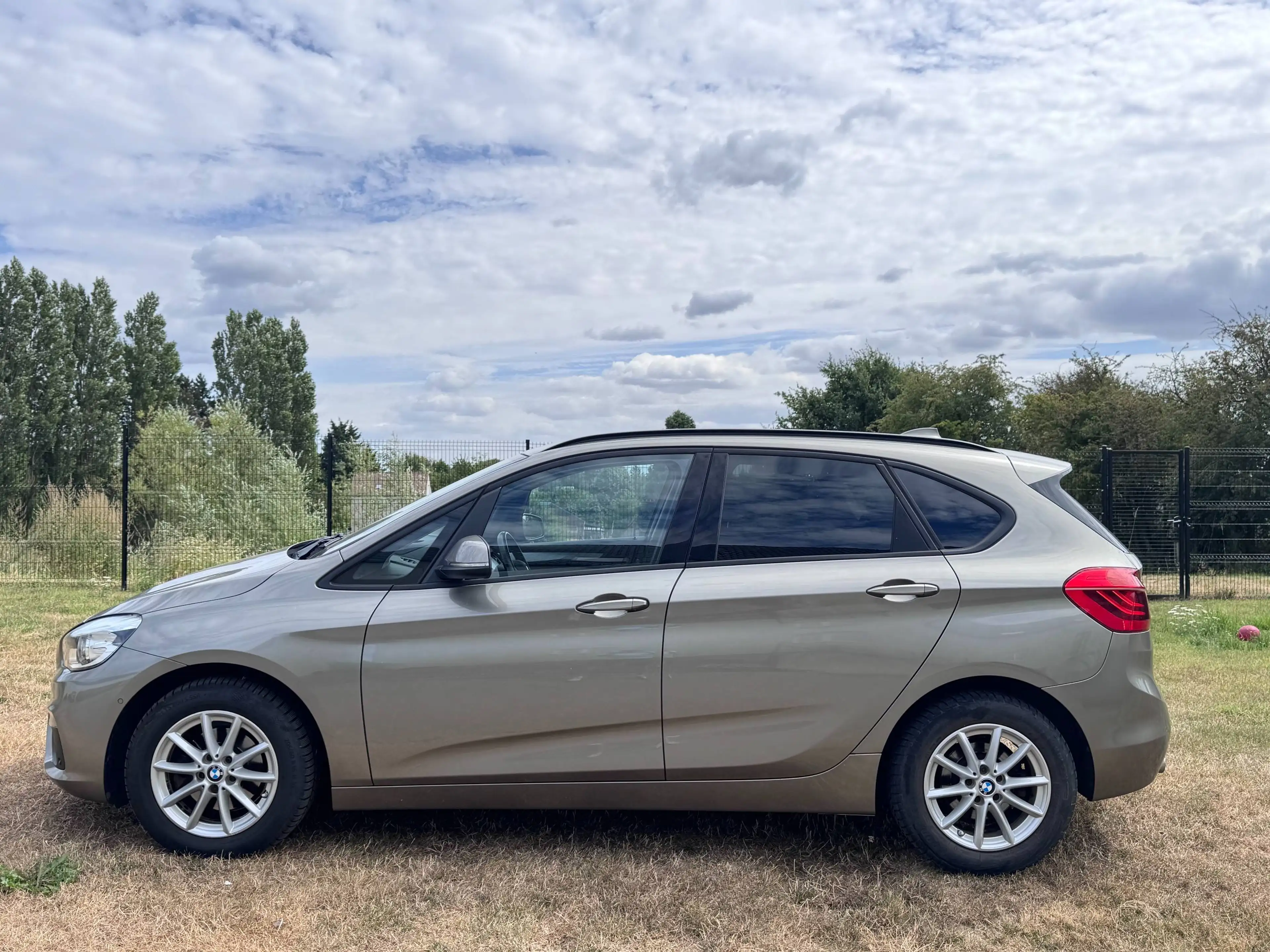 BMW 216 Active Tourer 216 D Auto GPS PRO HEAD UP FULL BWM SERVICE HISTORY EURO 6 — photo 2