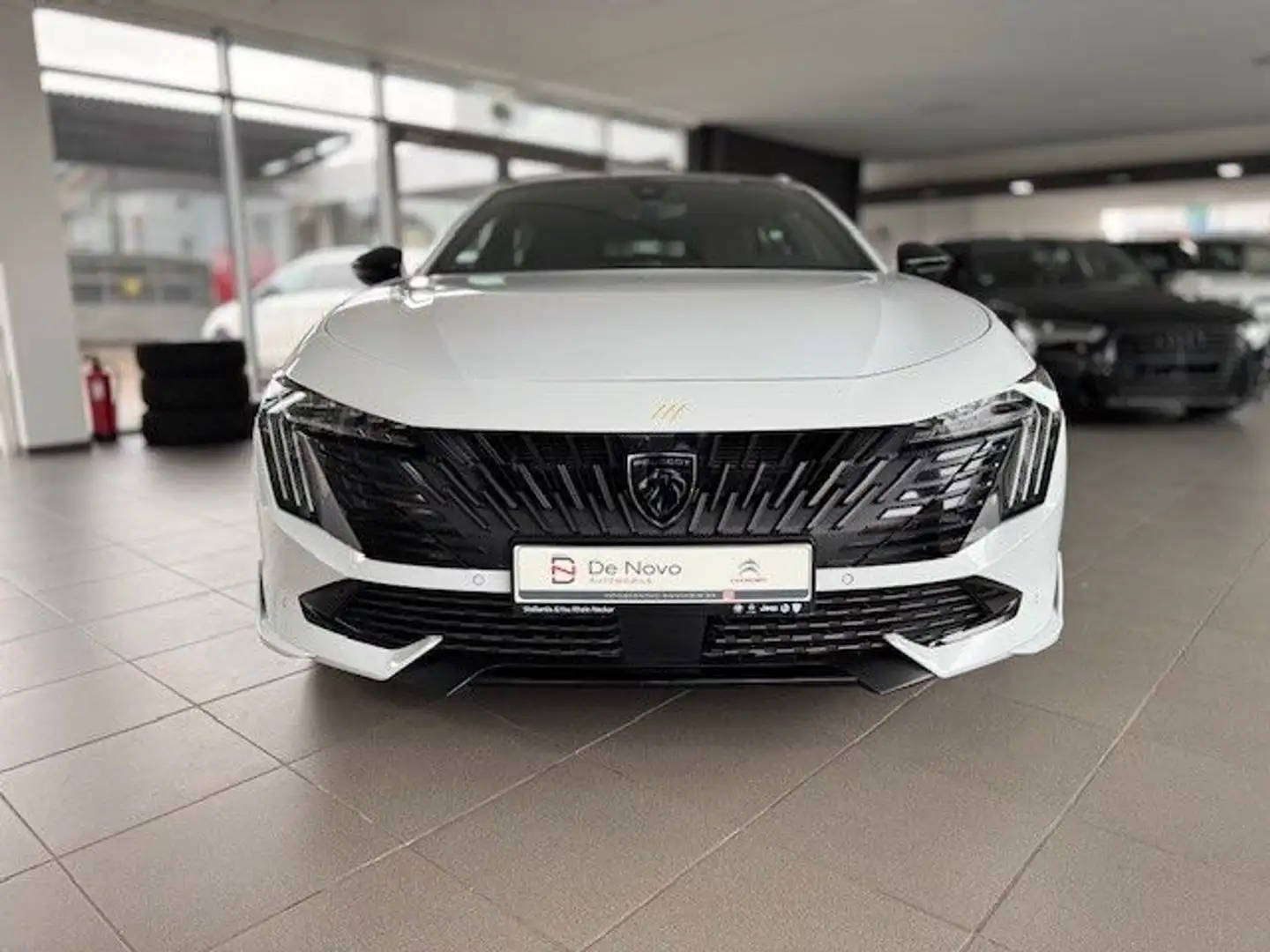 Peugeot 508 SW Hybrid4 360 PSE Weiß - 2