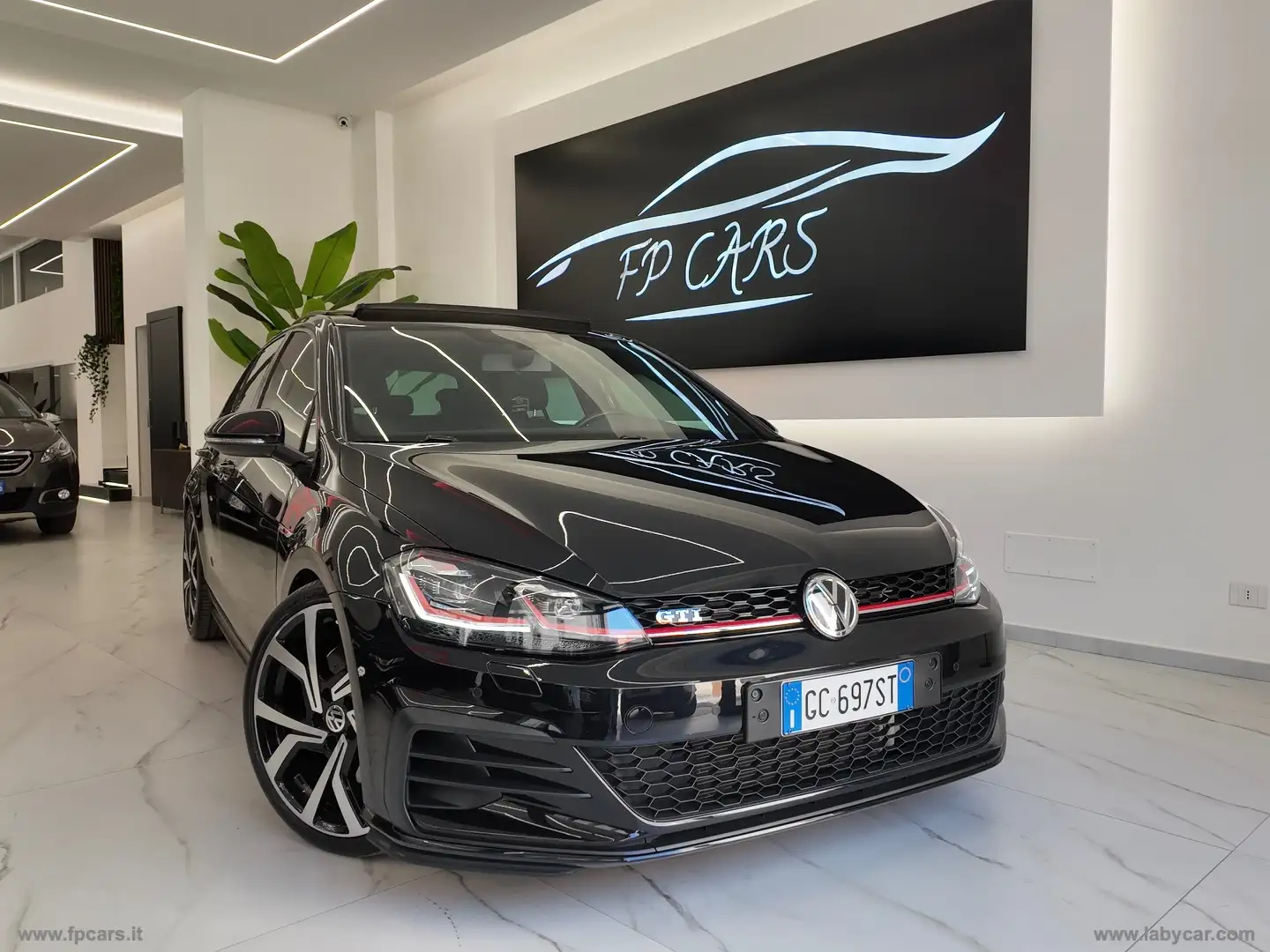 Volkswagen Golf GTI Performance 2.0 TSI 5p. BMT TETTO APRIBI. Nero - 1