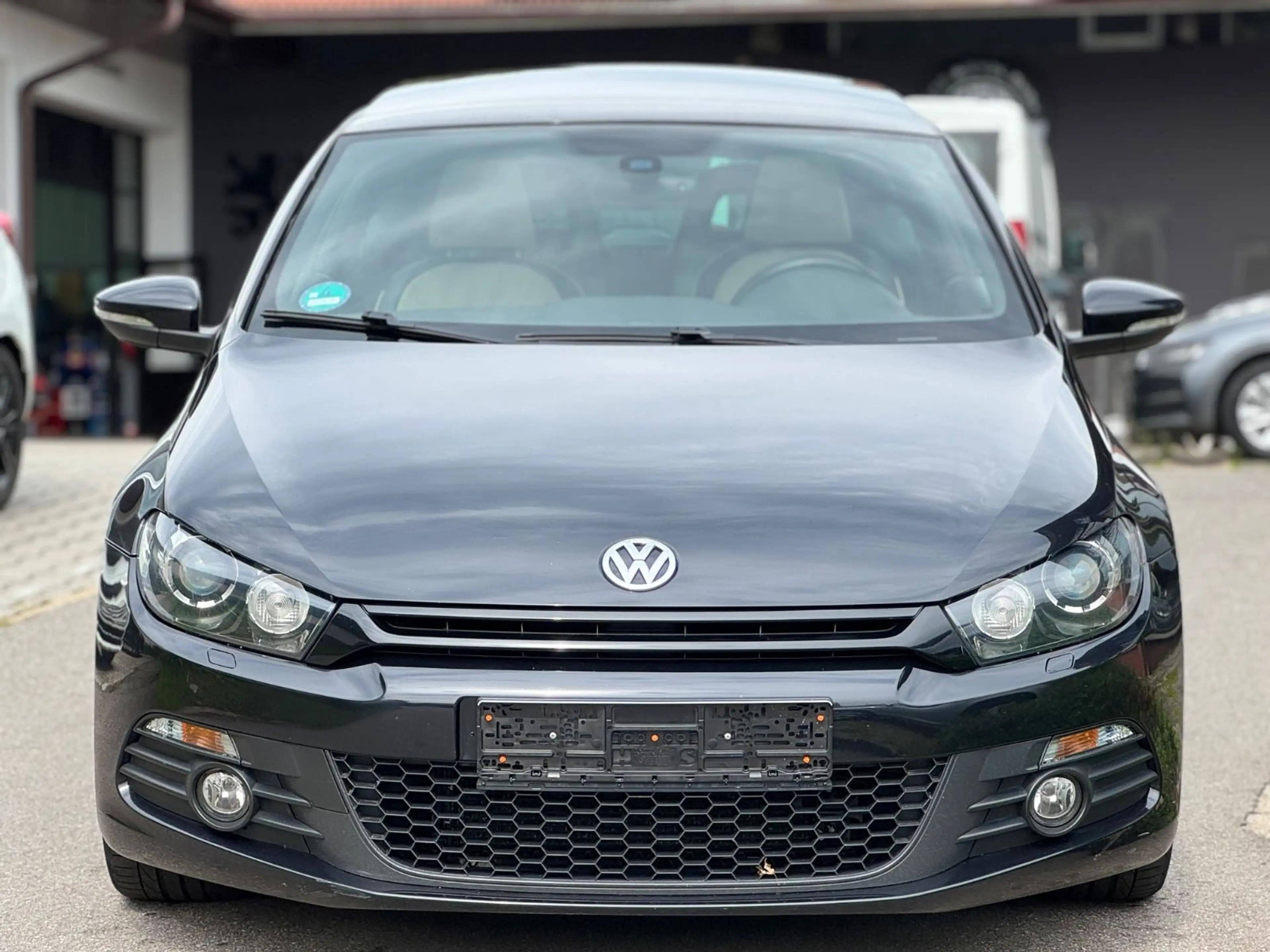 Volkswagen Scirocco 2.0 TSI 147 kW — photo 2