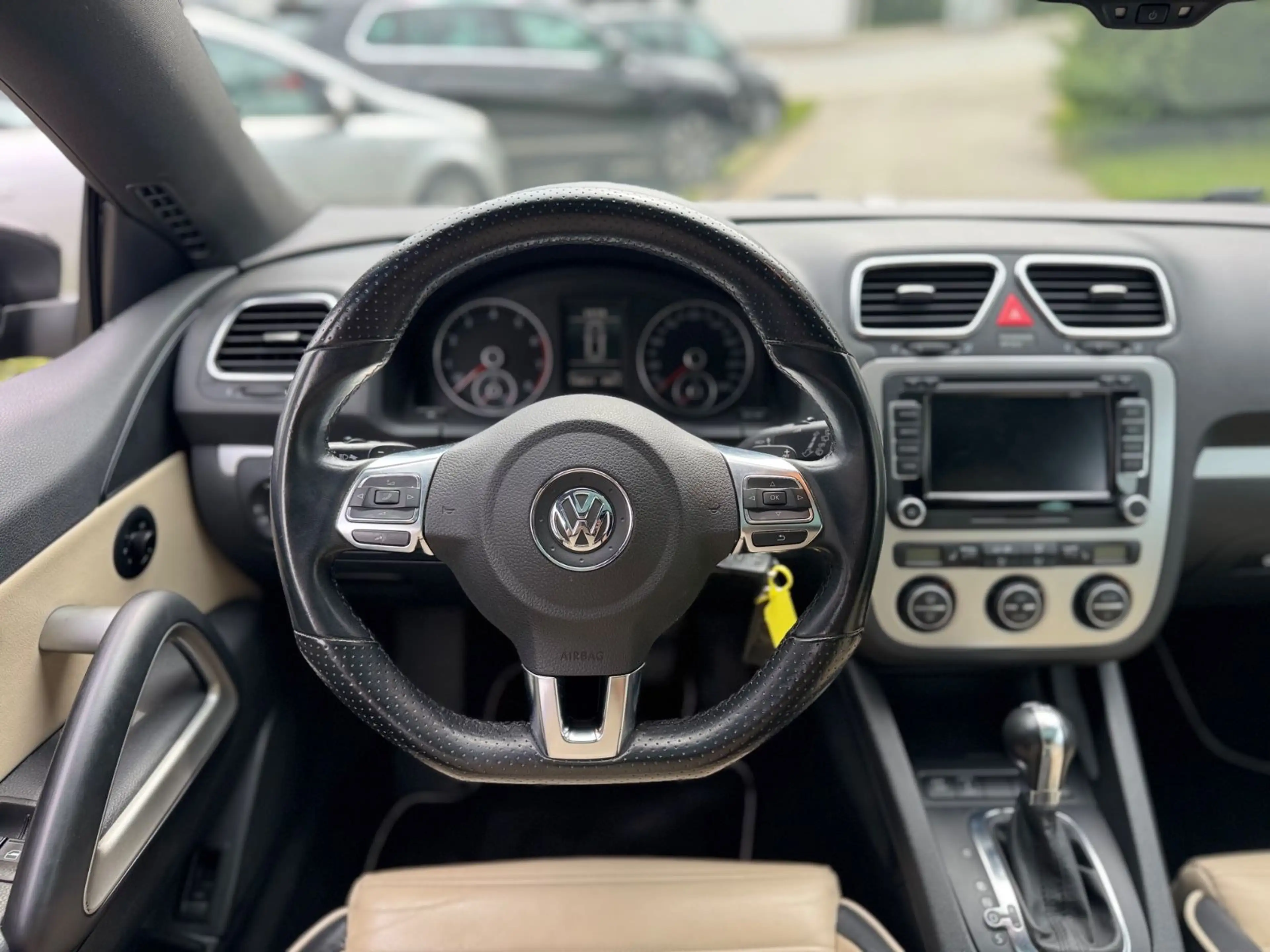 Volkswagen Scirocco 2.0 TSI 147 kW — photo 15