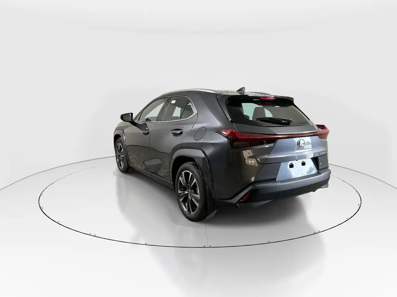 Lexus UX 300h снимка Lexus UX 300h