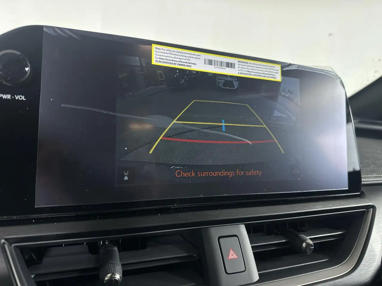 Lexus UX 300h снимка Lexus UX 300h