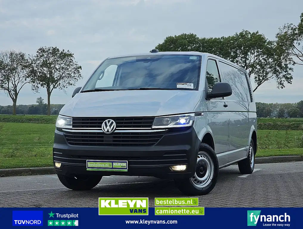 Volkswagen Transporter 2022 из Европы — купить под ключ