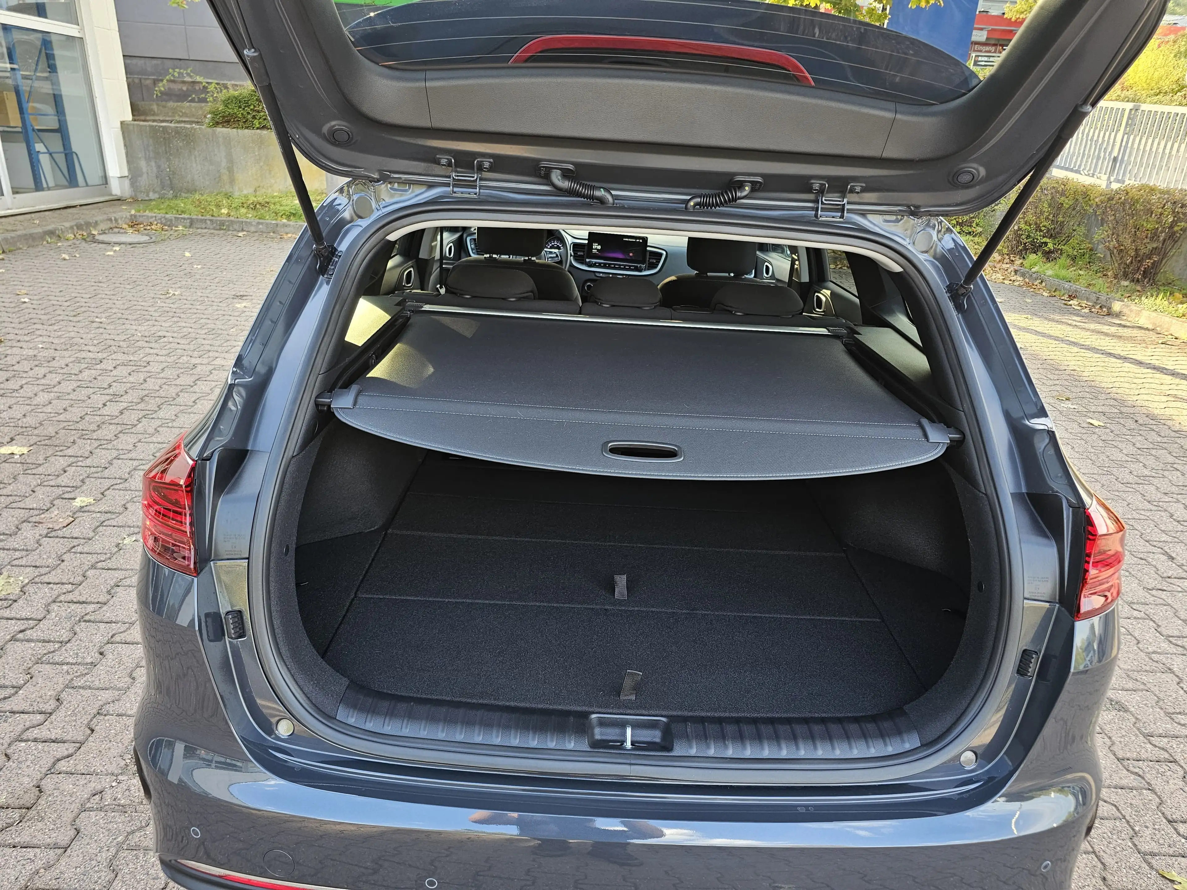 Kia Ceed / cee'd Ceed SW SW 1.5 T-GDI DCT7 OPF Vision — photo 8