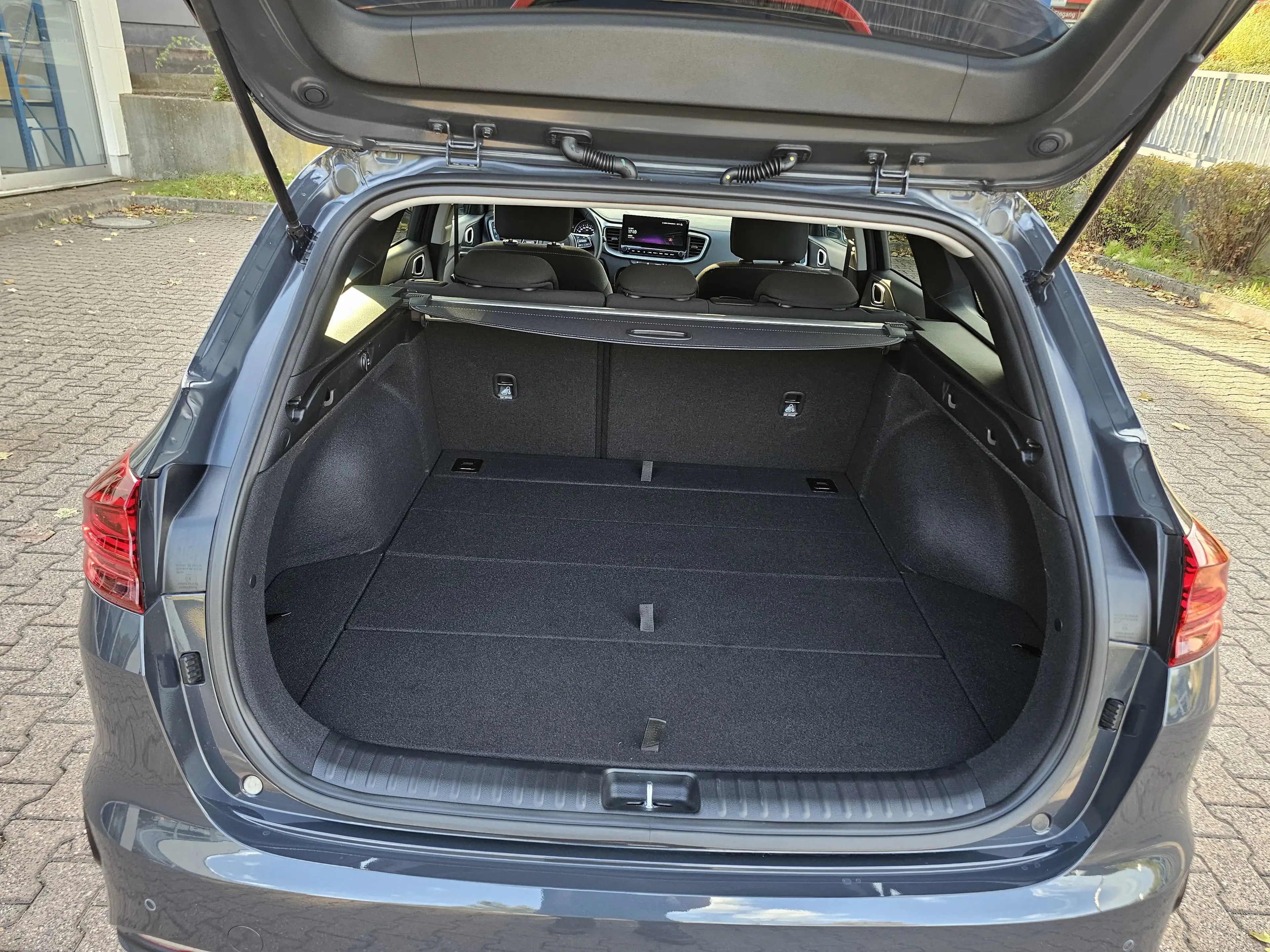 Kia Ceed / cee'd Ceed SW SW 1.5 T-GDI DCT7 OPF Vision — photo 7