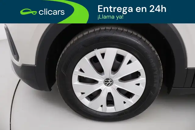 Volkswagen T-Cross view 11