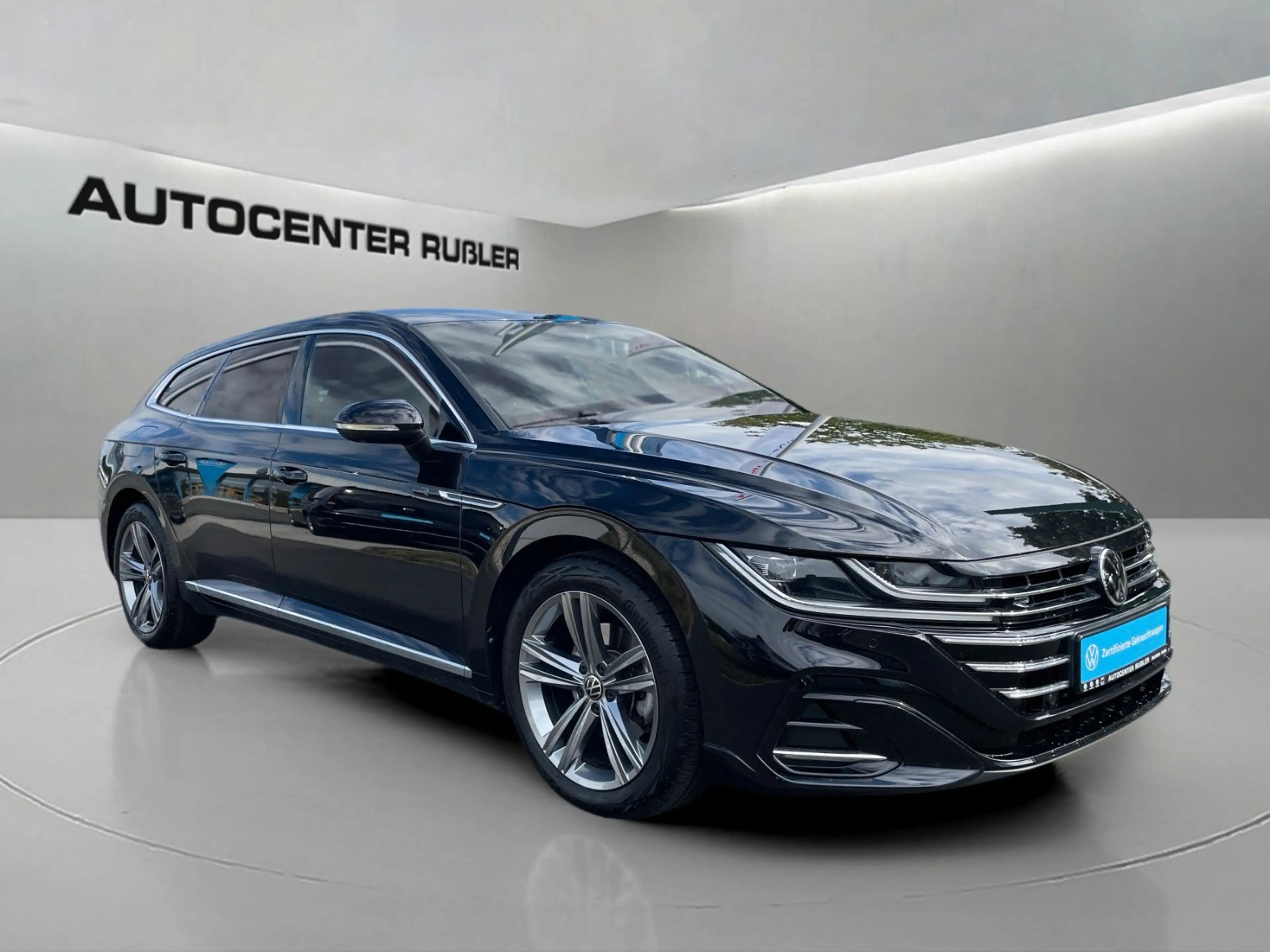 Volkswagen Arteon Shooting Brake R-Line, AHK, Kameras — photo 6