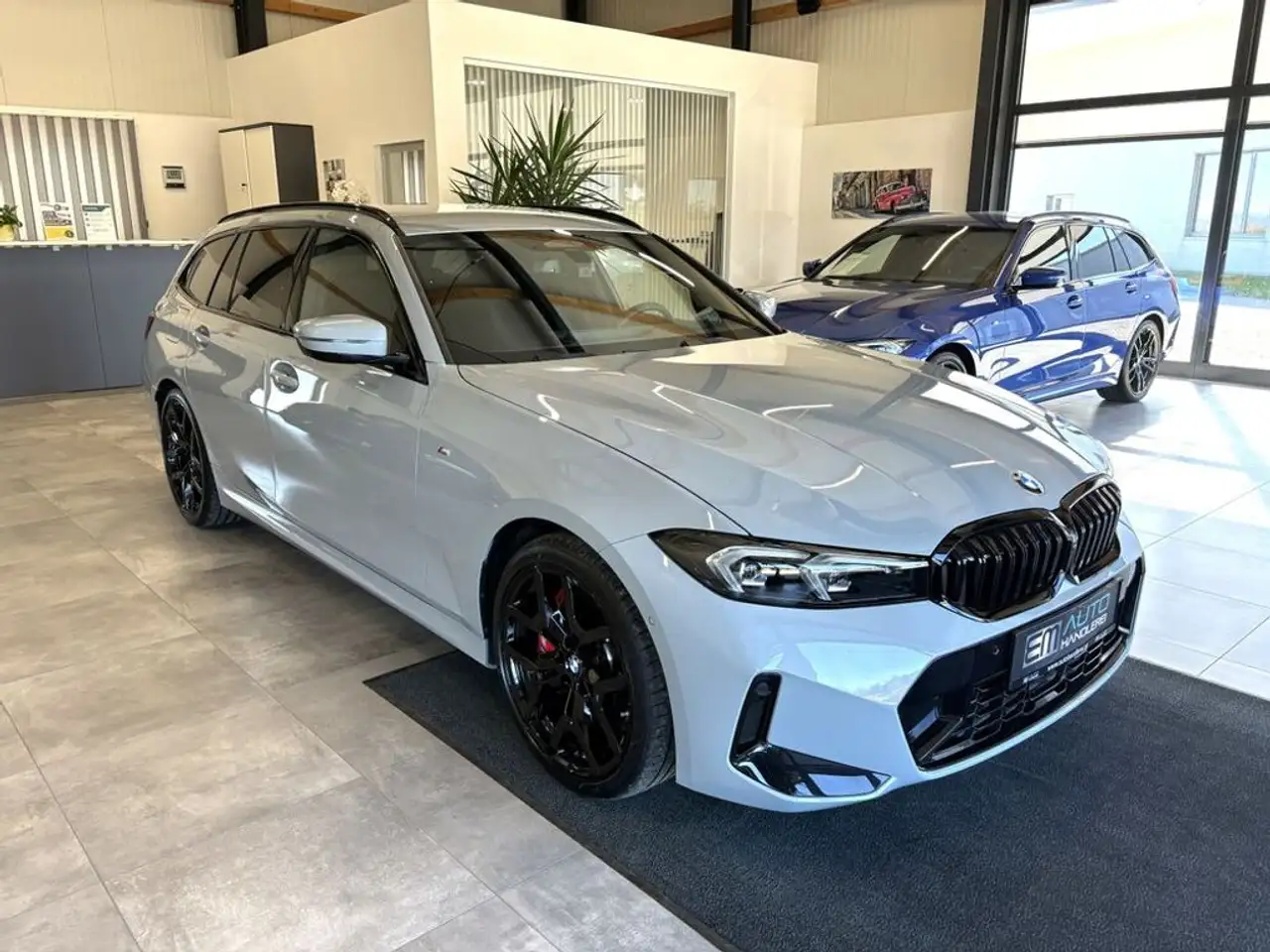 BMW 320