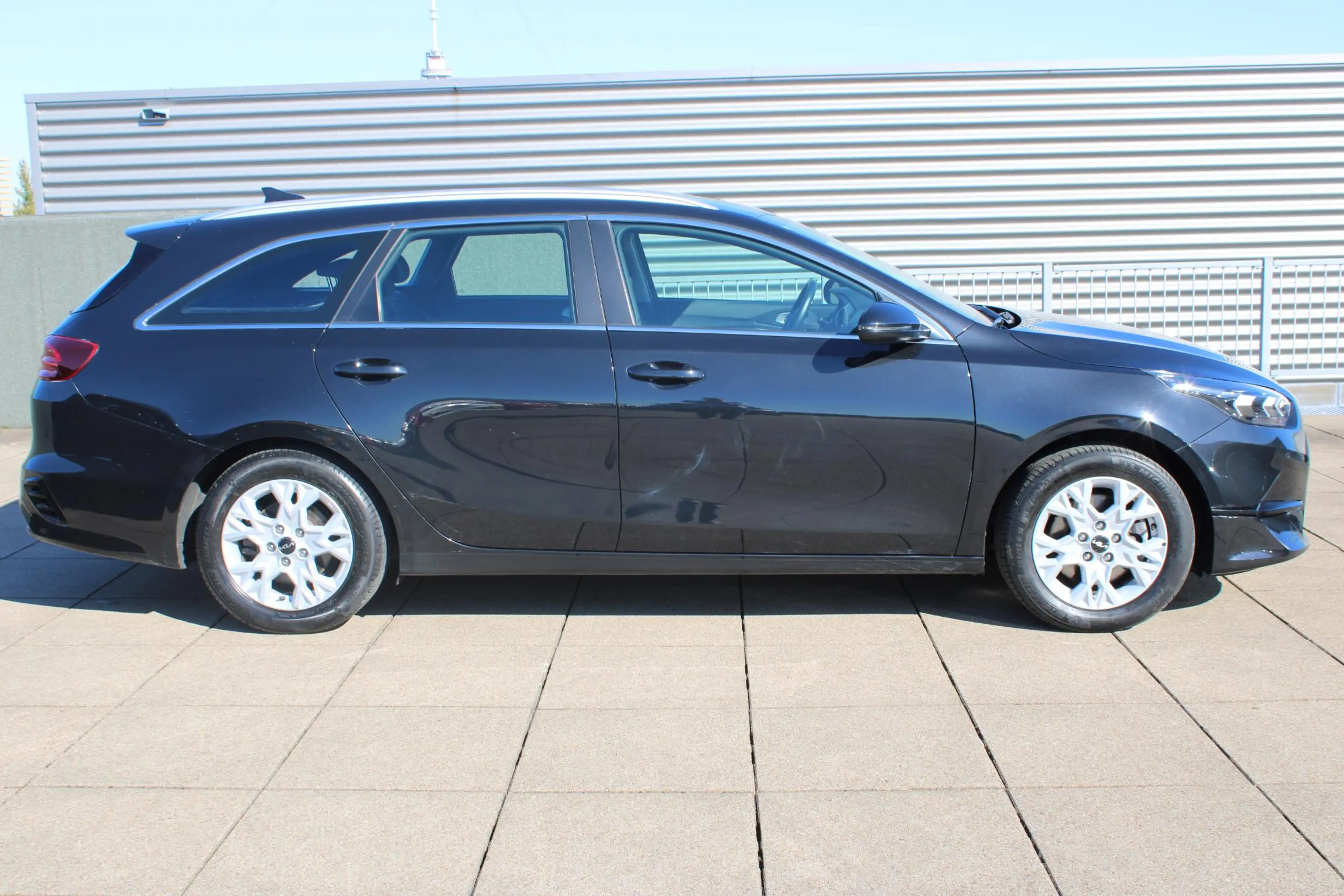 Kia Ceed SW / cee'd SW Sportswagon 1.5 T-GDi DynamicLine navigatie/ trekh — photo 6