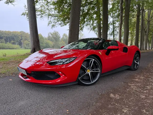 Ferrari 296 GTS Rosso Corsa / Carbon / Lift /Head -Up / PPF /Full! Btw aft!