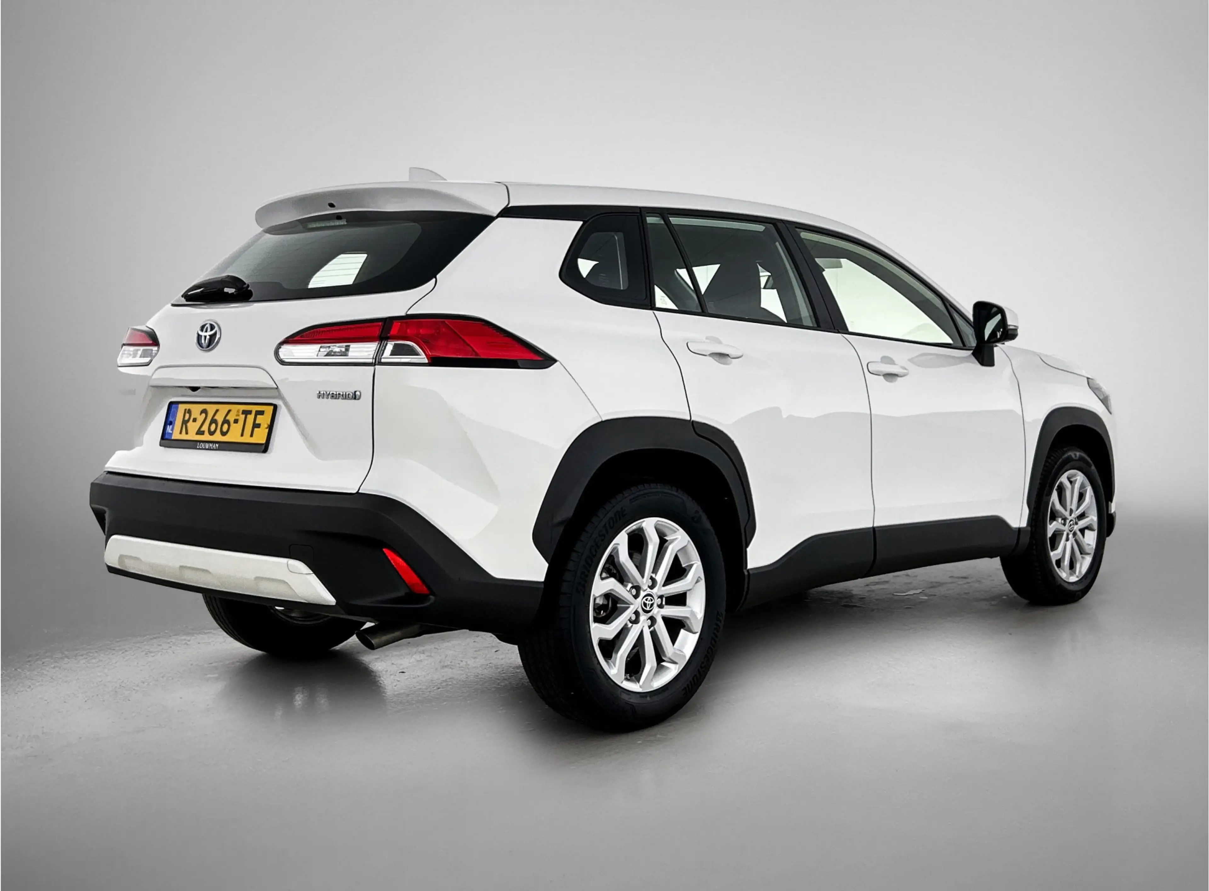 Toyota Corolla Cross 2.0 High Power Hybrid Active | Apple CarPlay / And — photo 2