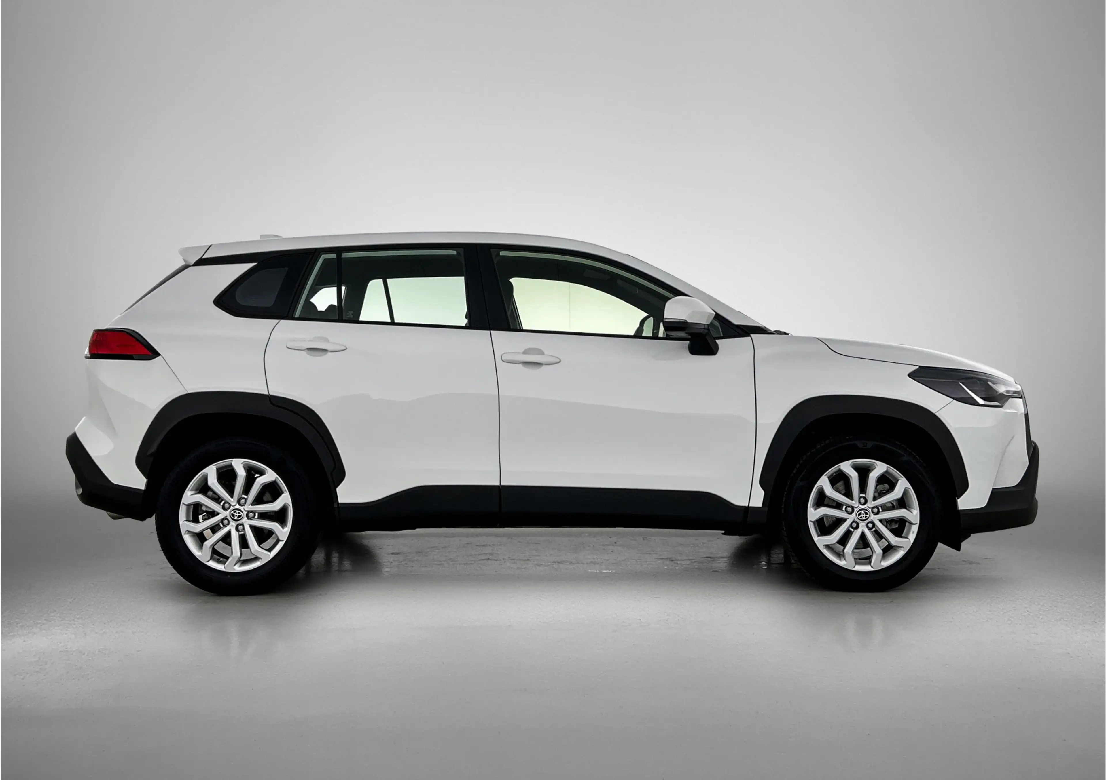 Toyota Corolla Cross 2.0 High Power Hybrid Active | Apple CarPlay / And — photo 12