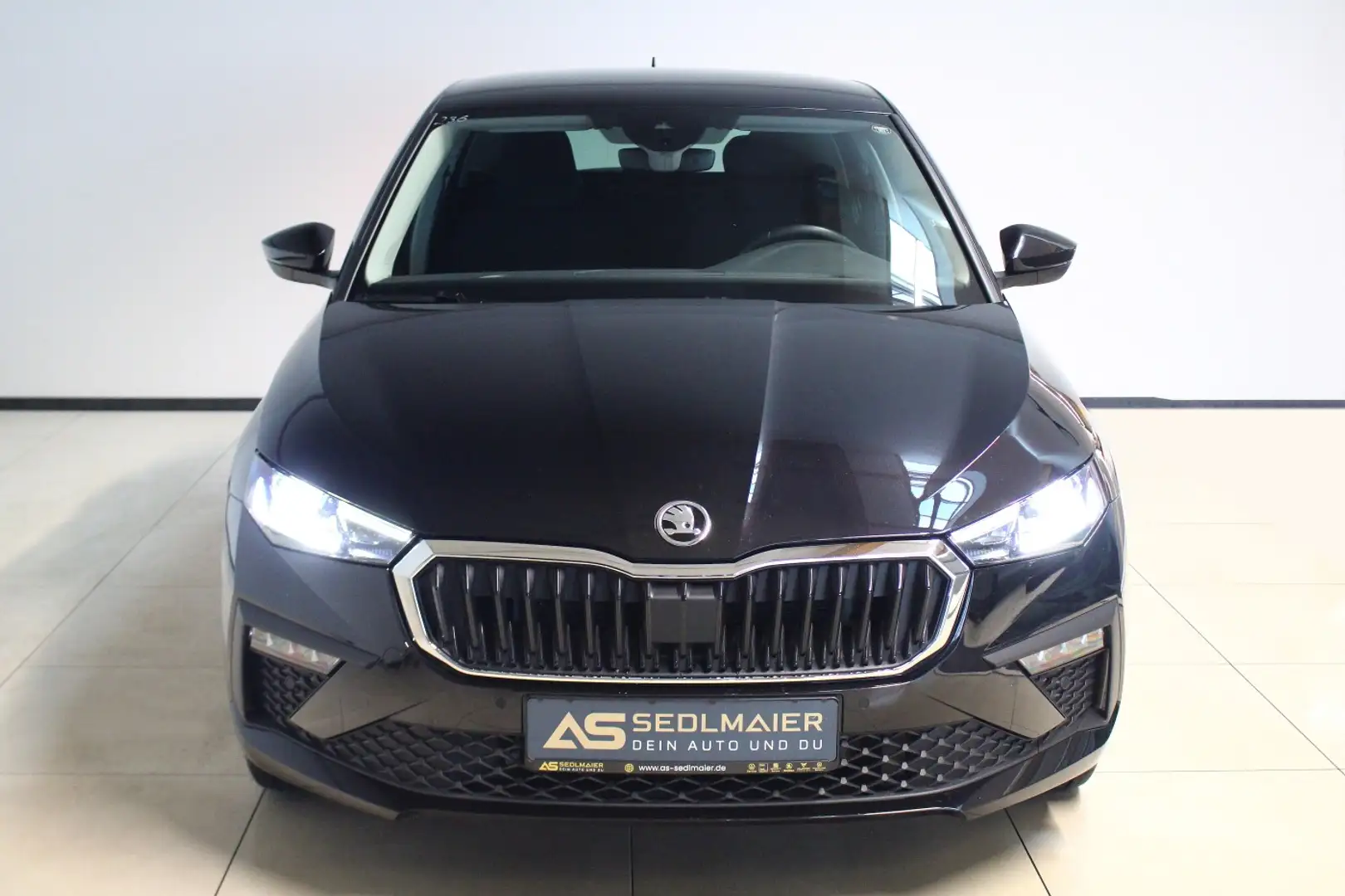 Skoda Scala 1.5 TSI Drive WSS+SHz|RCam|ACC|MATRIX|NAVI Schwarz - 2