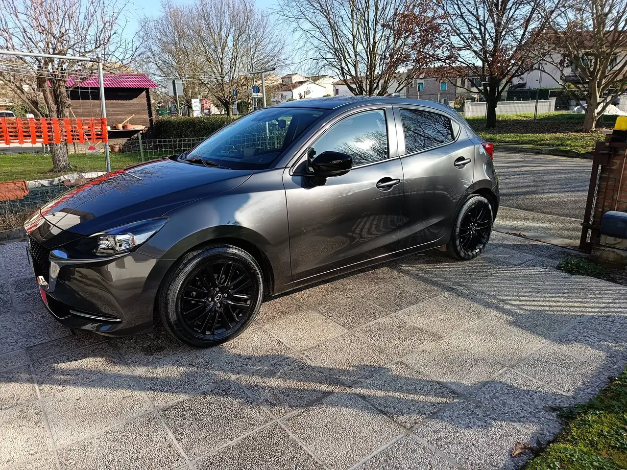 Mazda 2