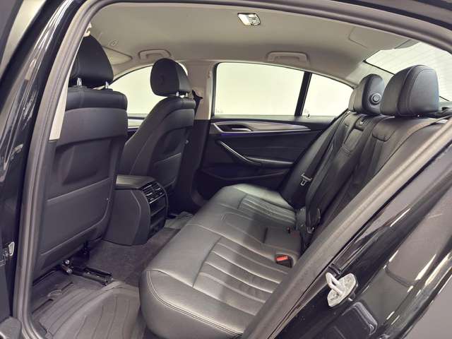 BMW 520 — photo 15