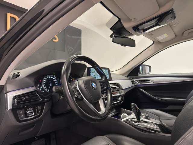 BMW 520 — photo 14