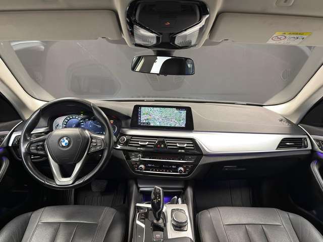 BMW 520 — photo 9