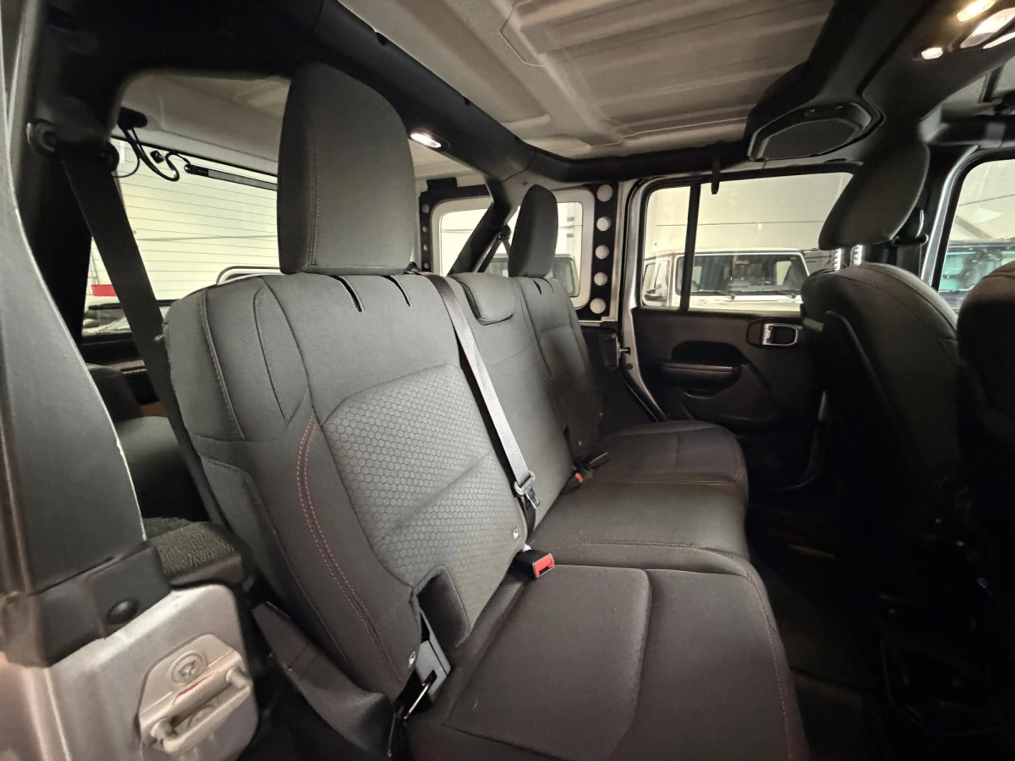 Jeep Wrangler Wrangler / Wrangler Unlimited Rubicon / 2.2 CRDi — photo 7